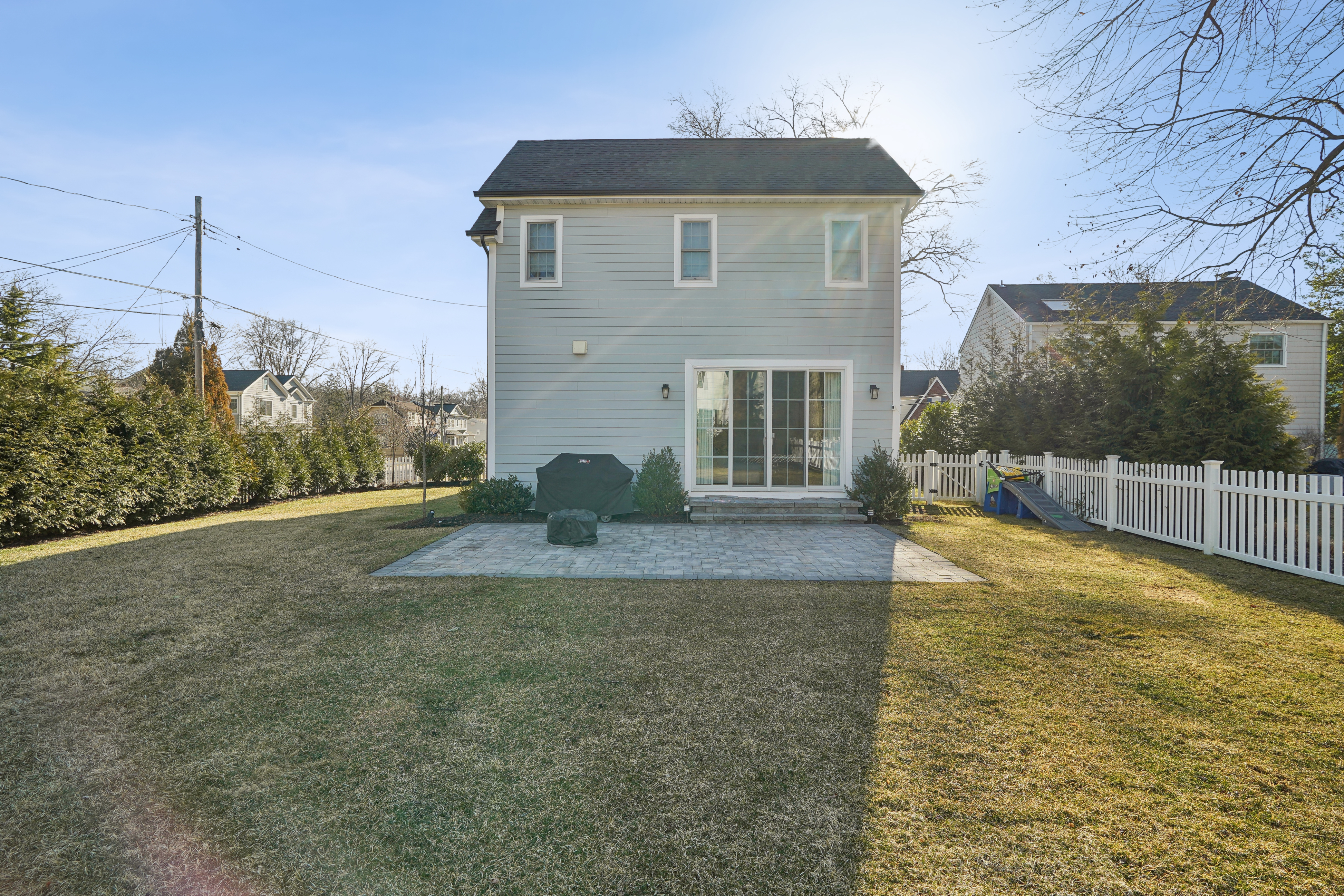 29 Weston Avenue 