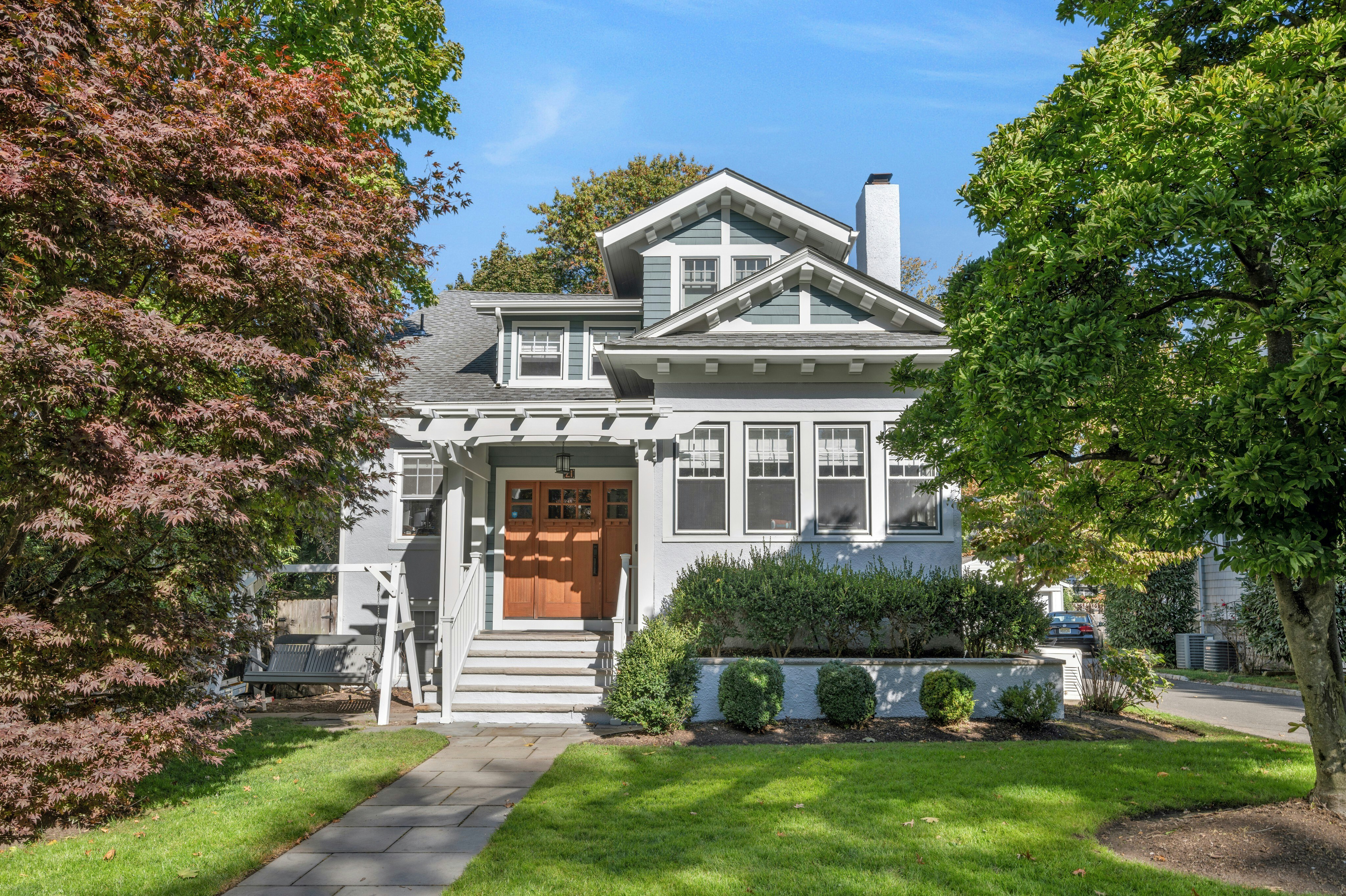 21 Ashland Road 