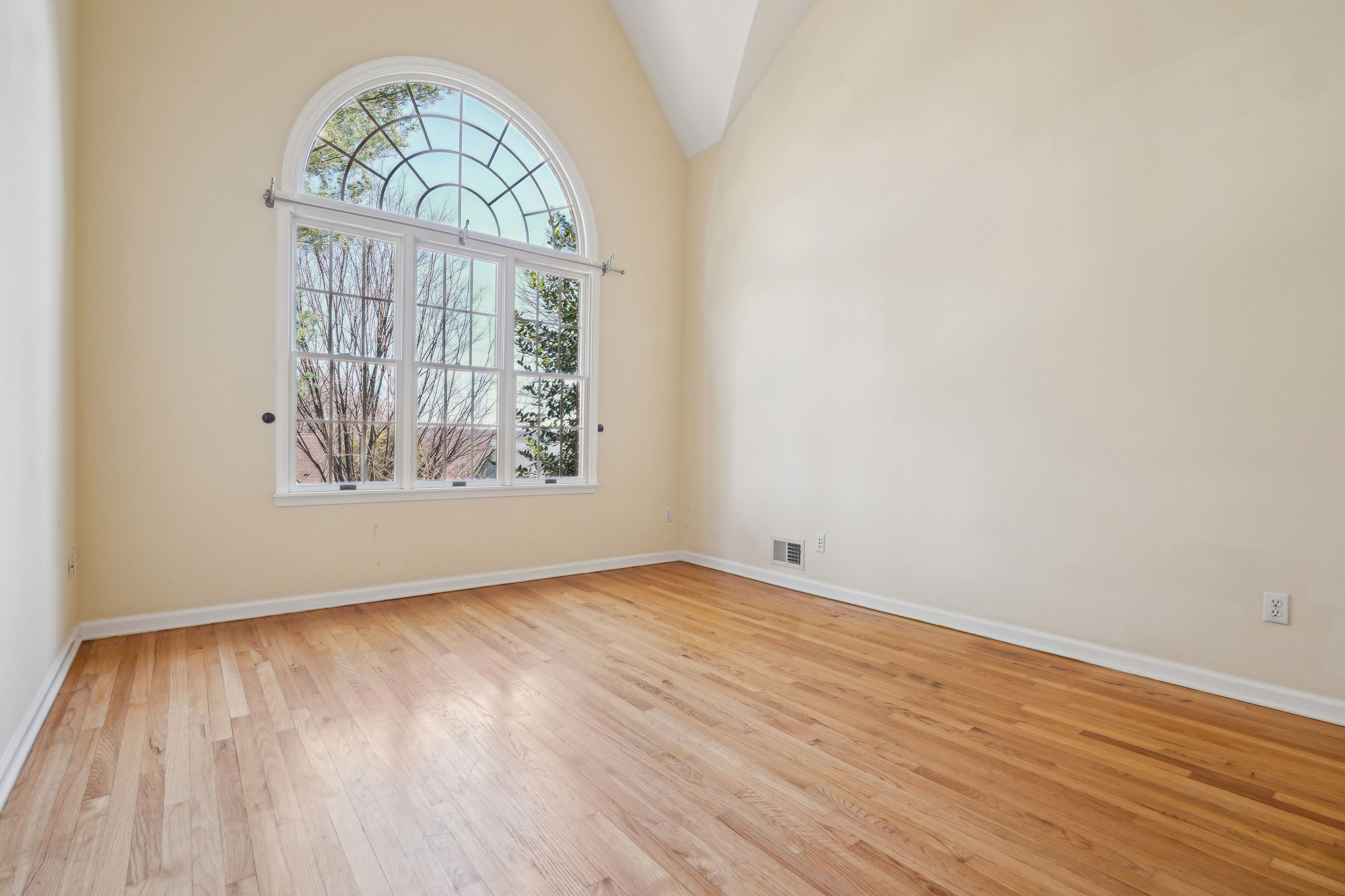 262 Hillside Avenue 
