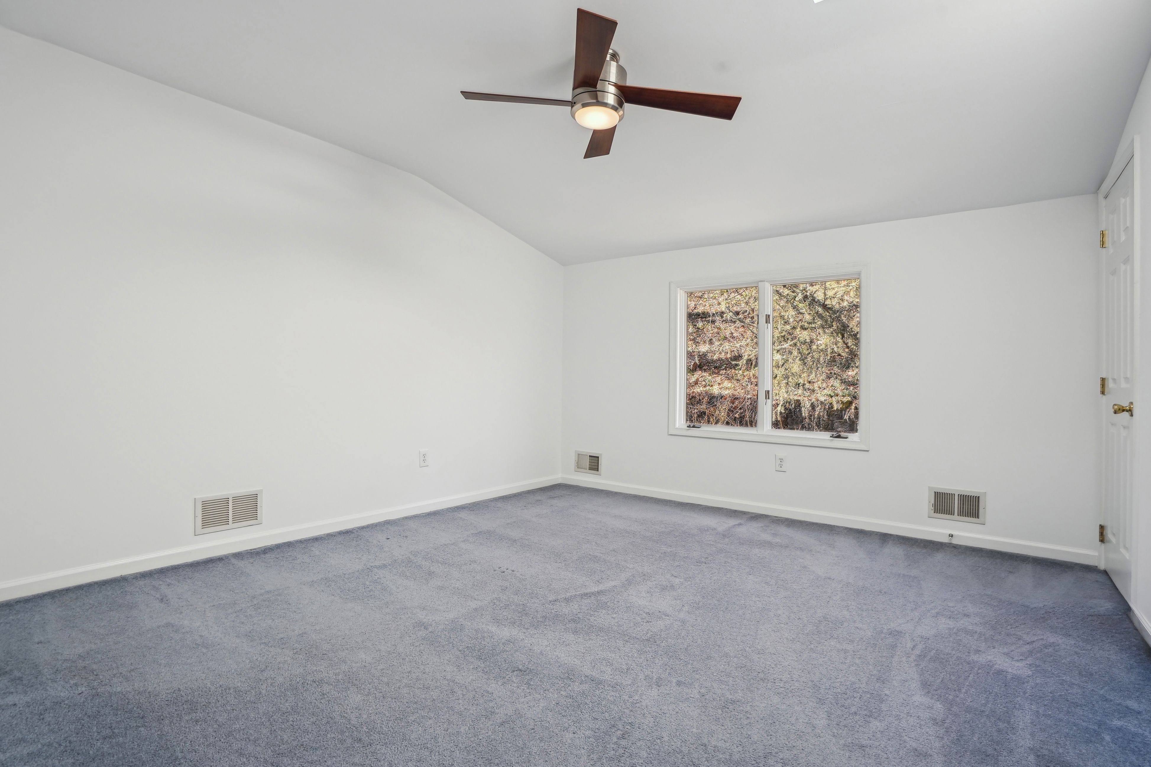 262 Hillside Avenue 