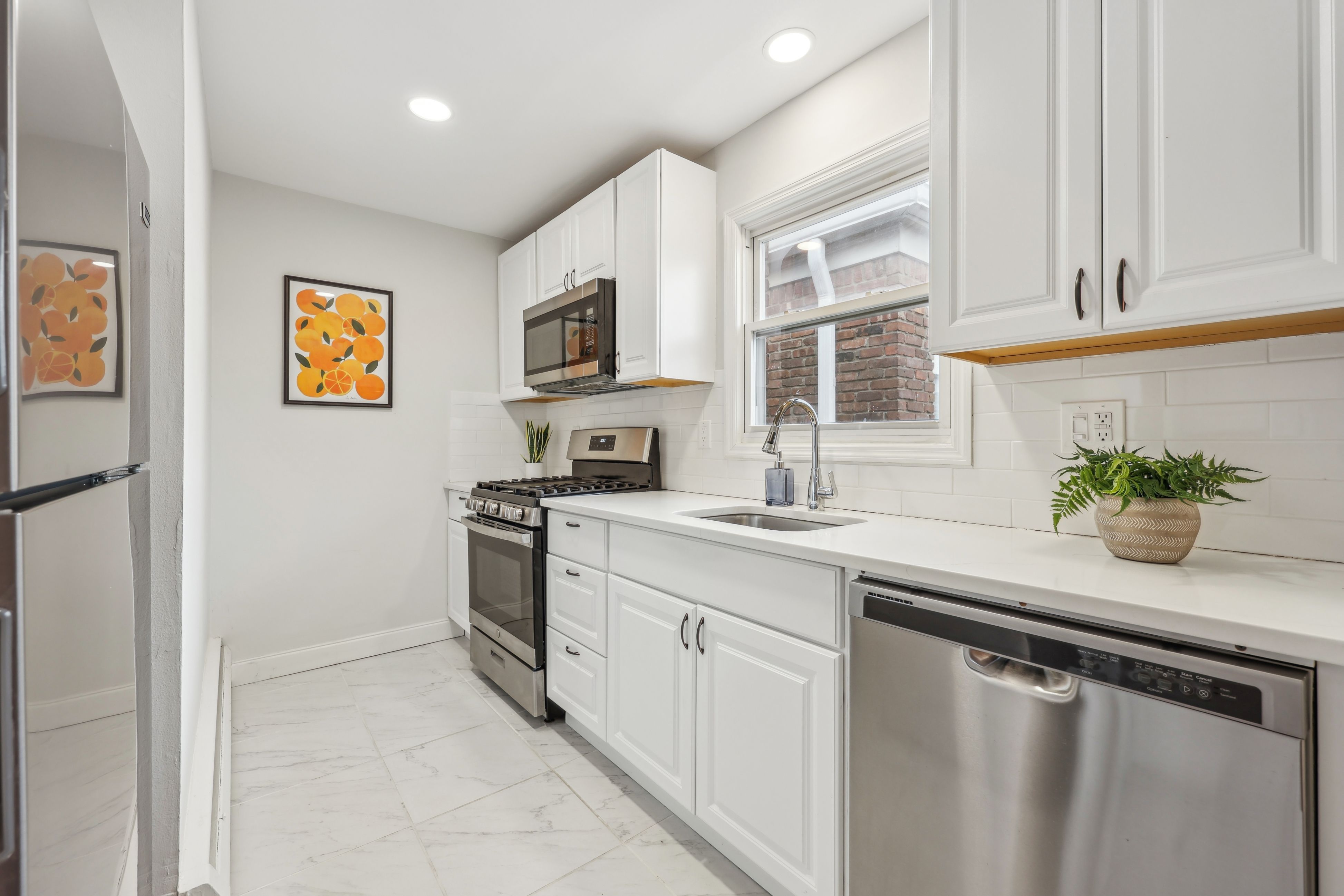 71 Roseland Avenue Unit 72