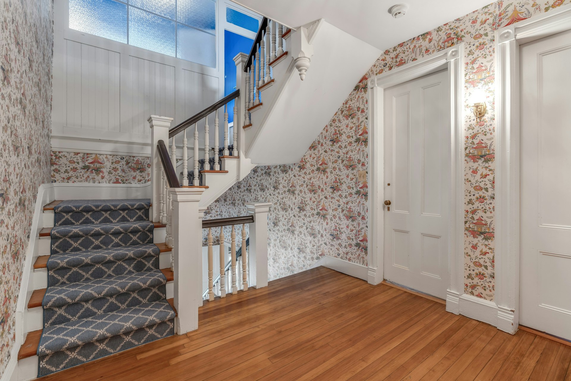 6 Egbert Avenue 