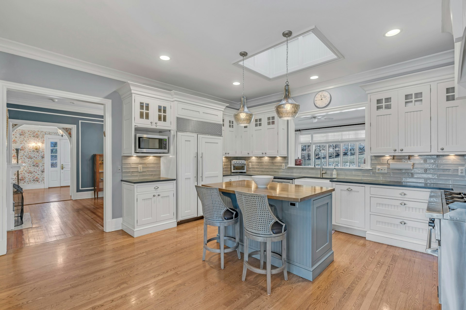 6 Egbert Avenue 