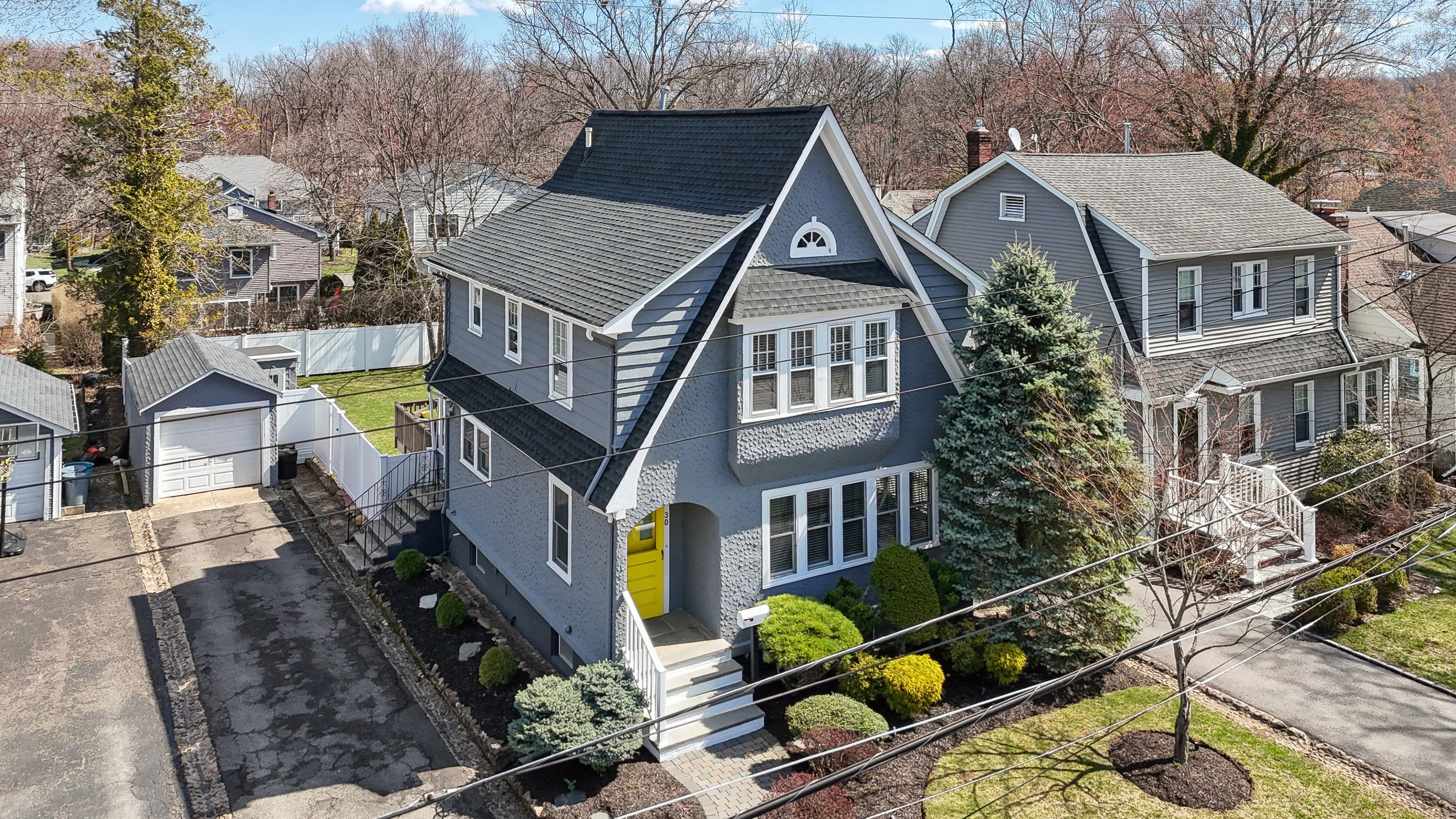 30 Lewis Avenue 