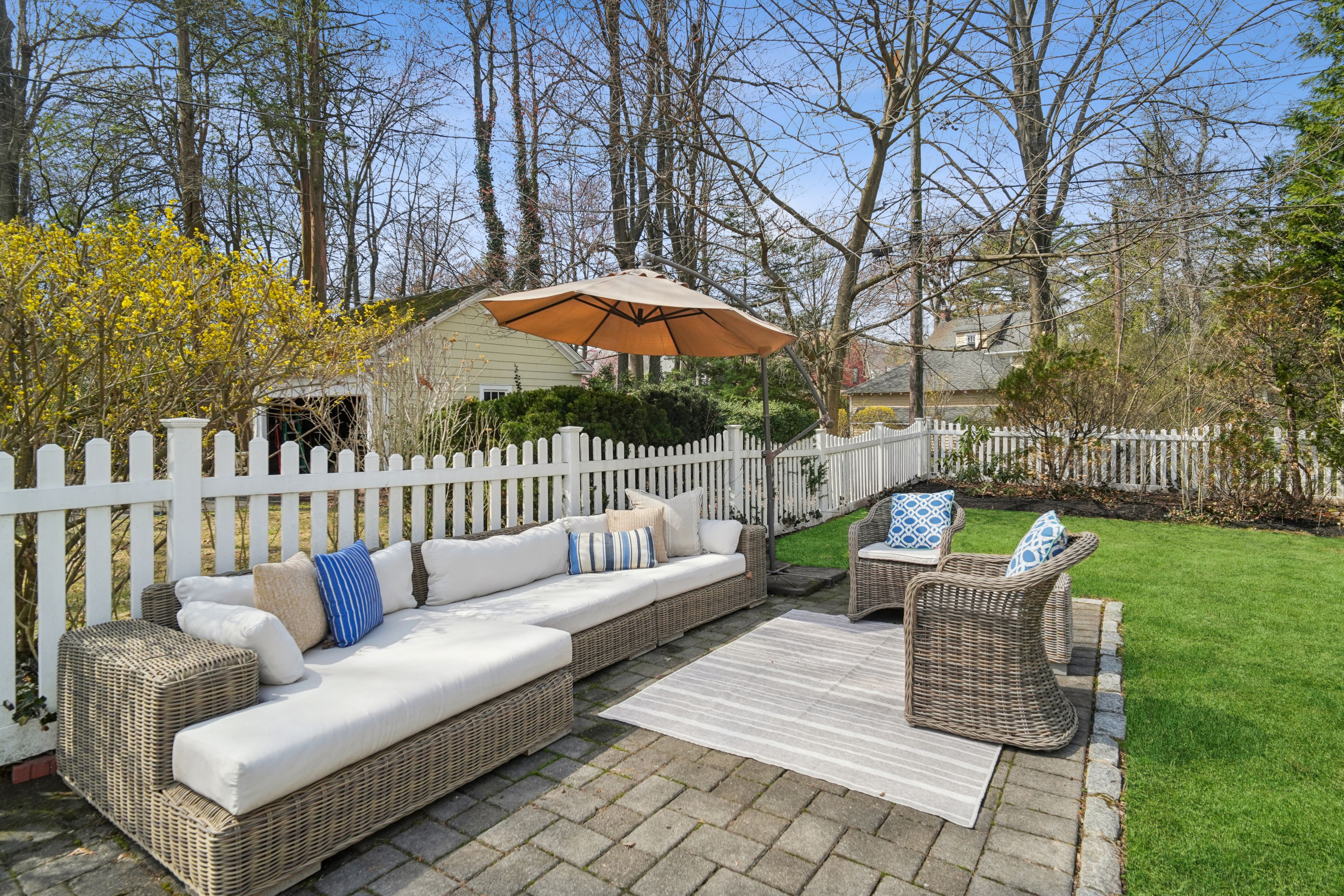 18 Duryea Road 