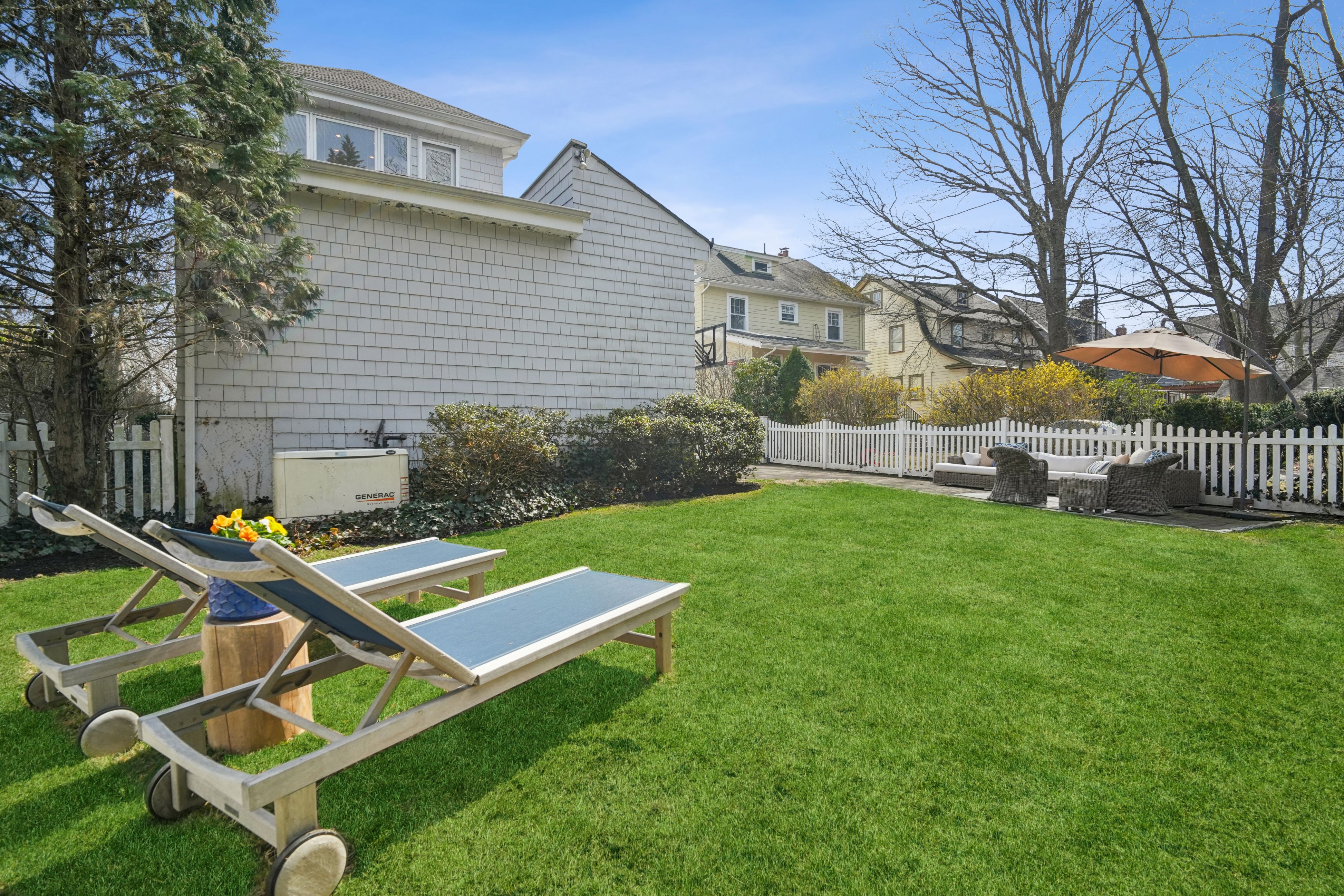18 Duryea Road 