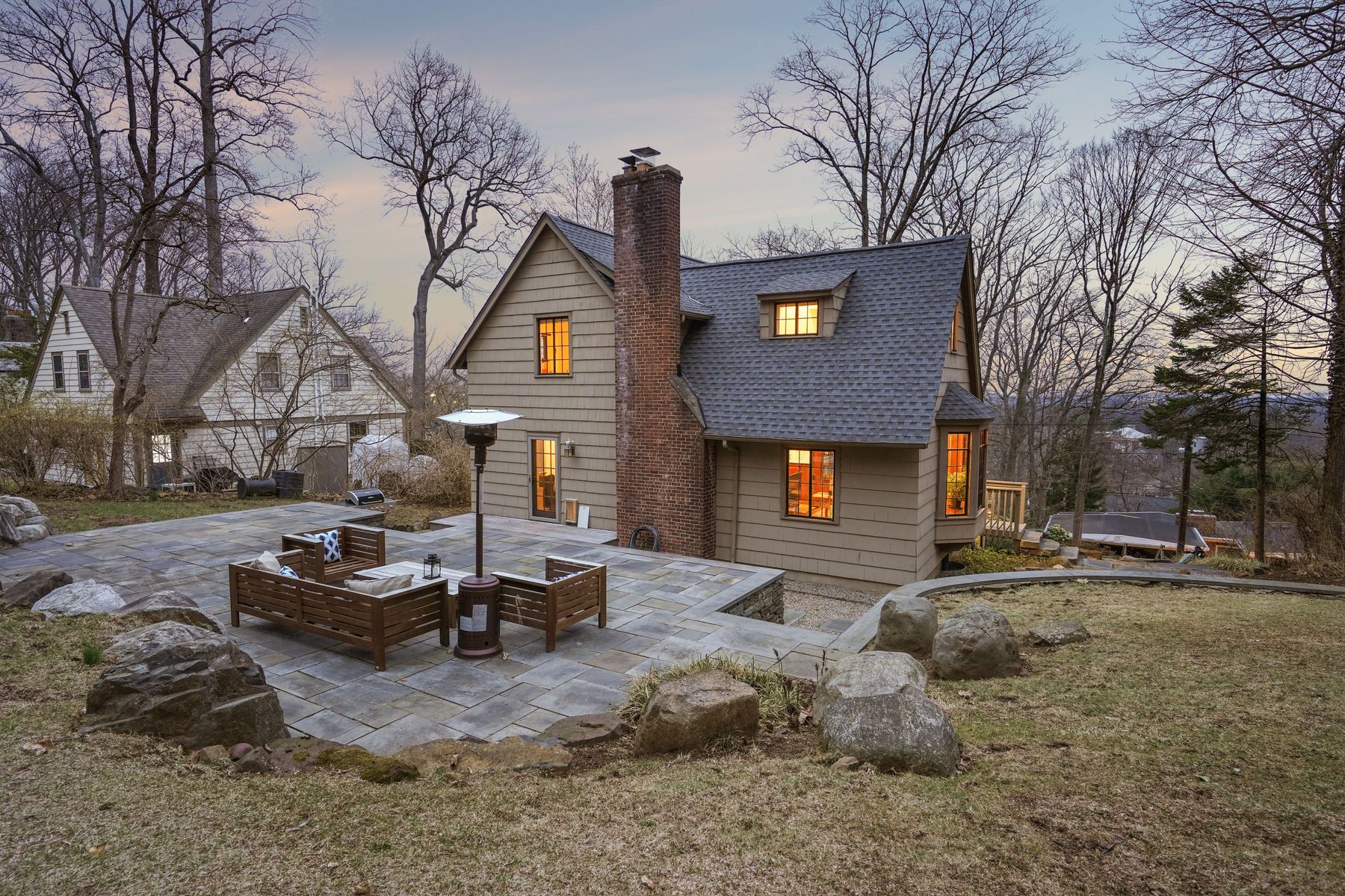 16 Mountainside Park Terrace 