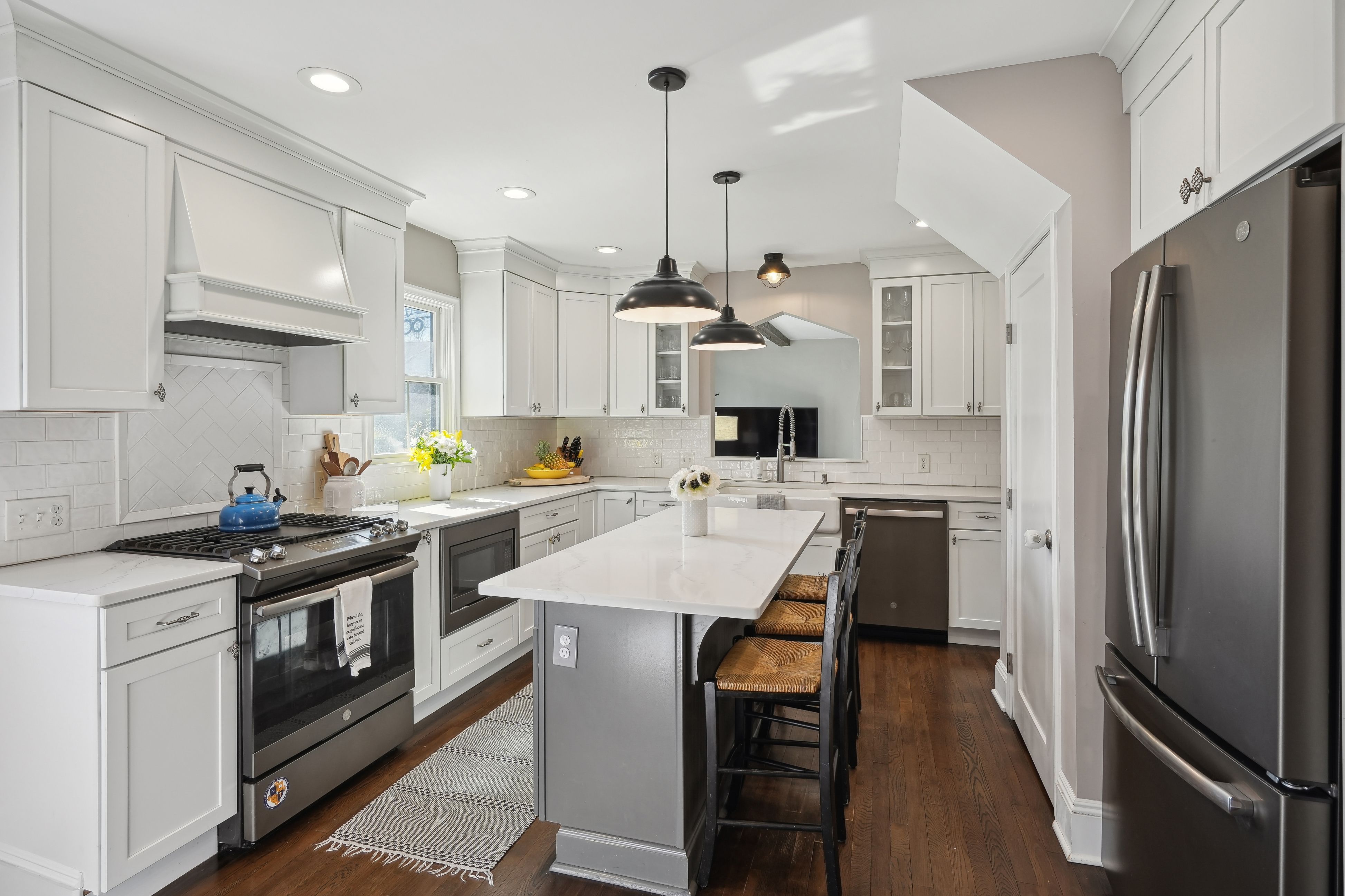 152 Loantaka Way 