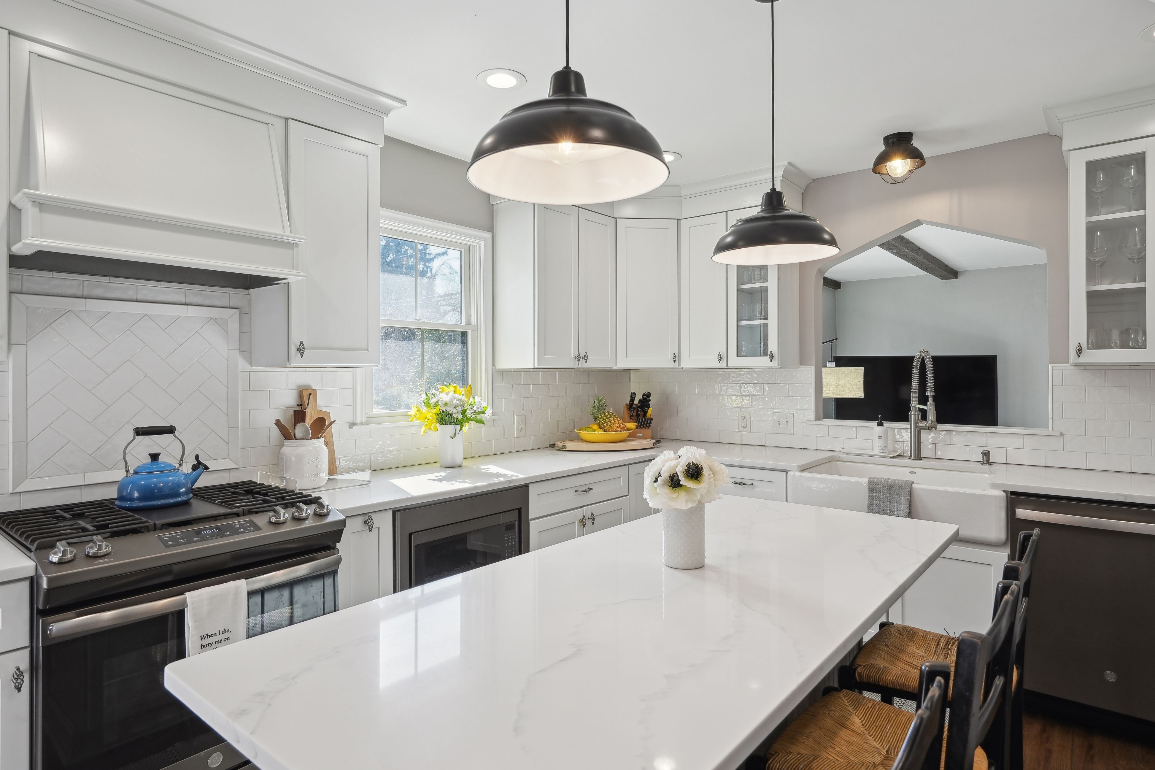152 Loantaka Way 