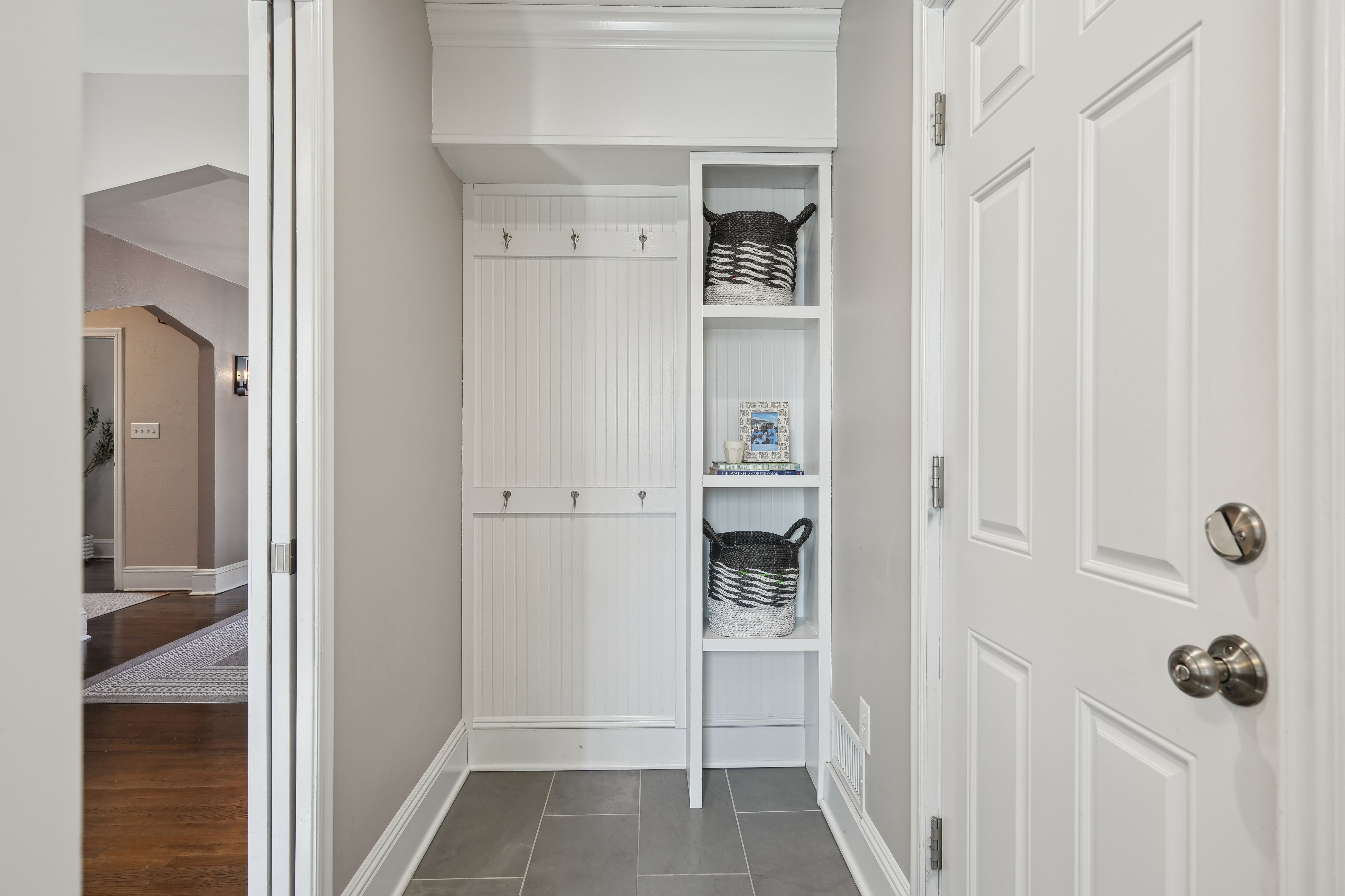 152 Loantaka Way 