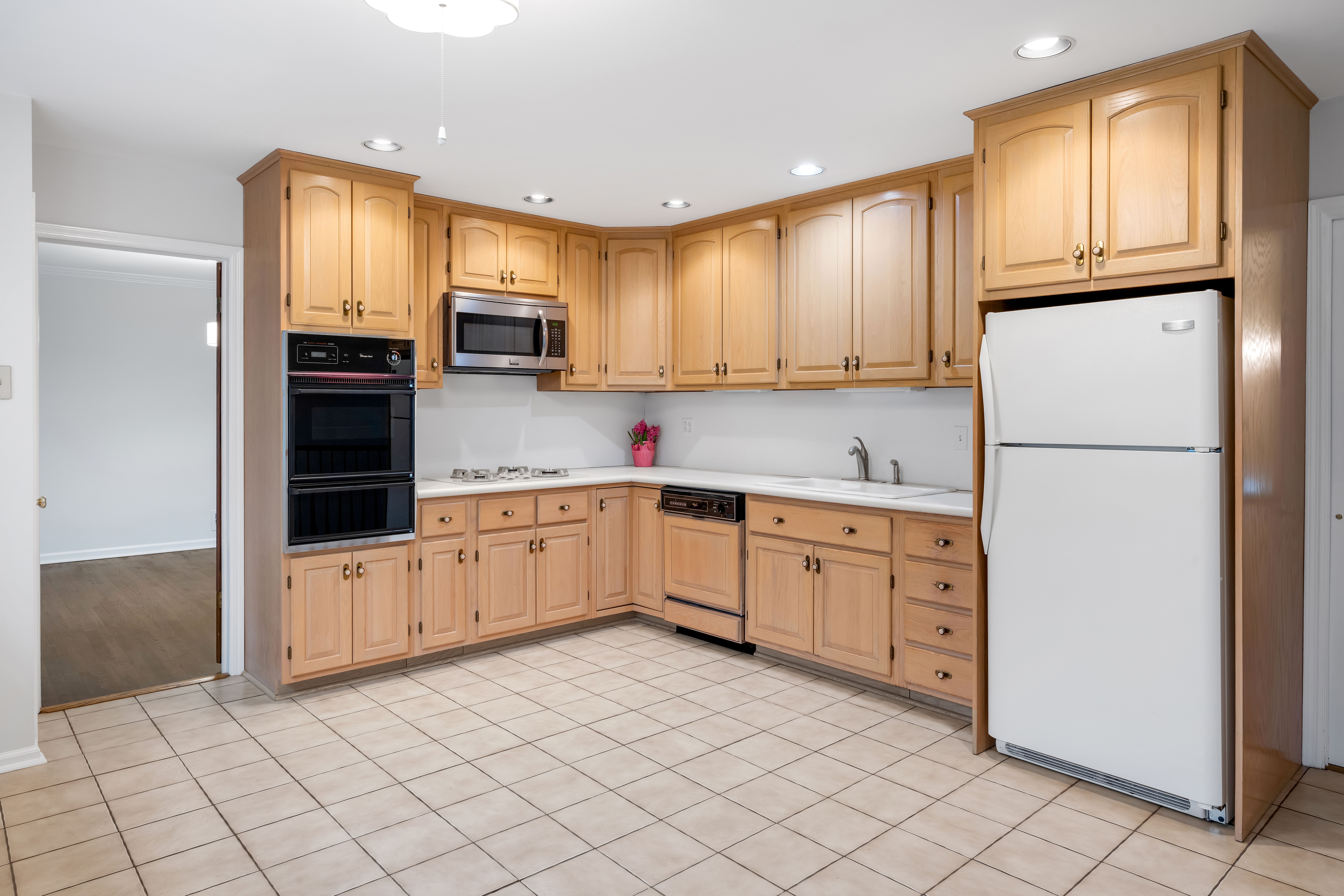 1828 Rangewood Court 