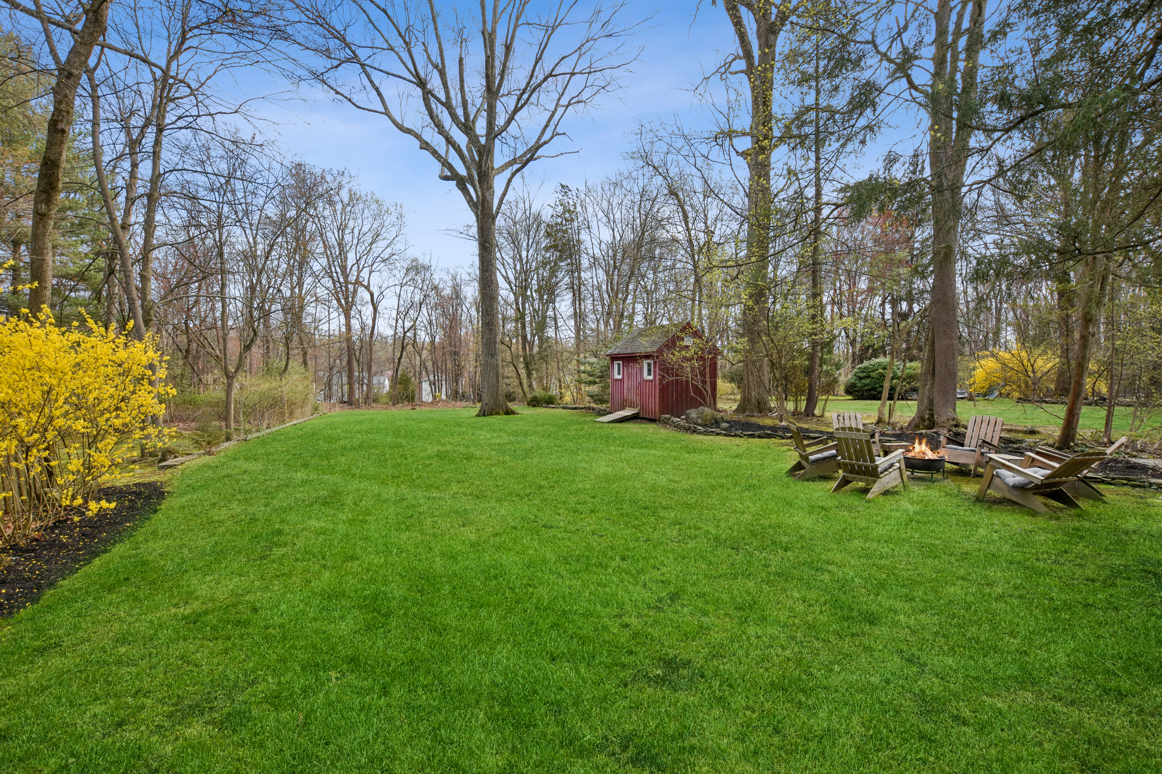 242 Kent Place Boulevard 