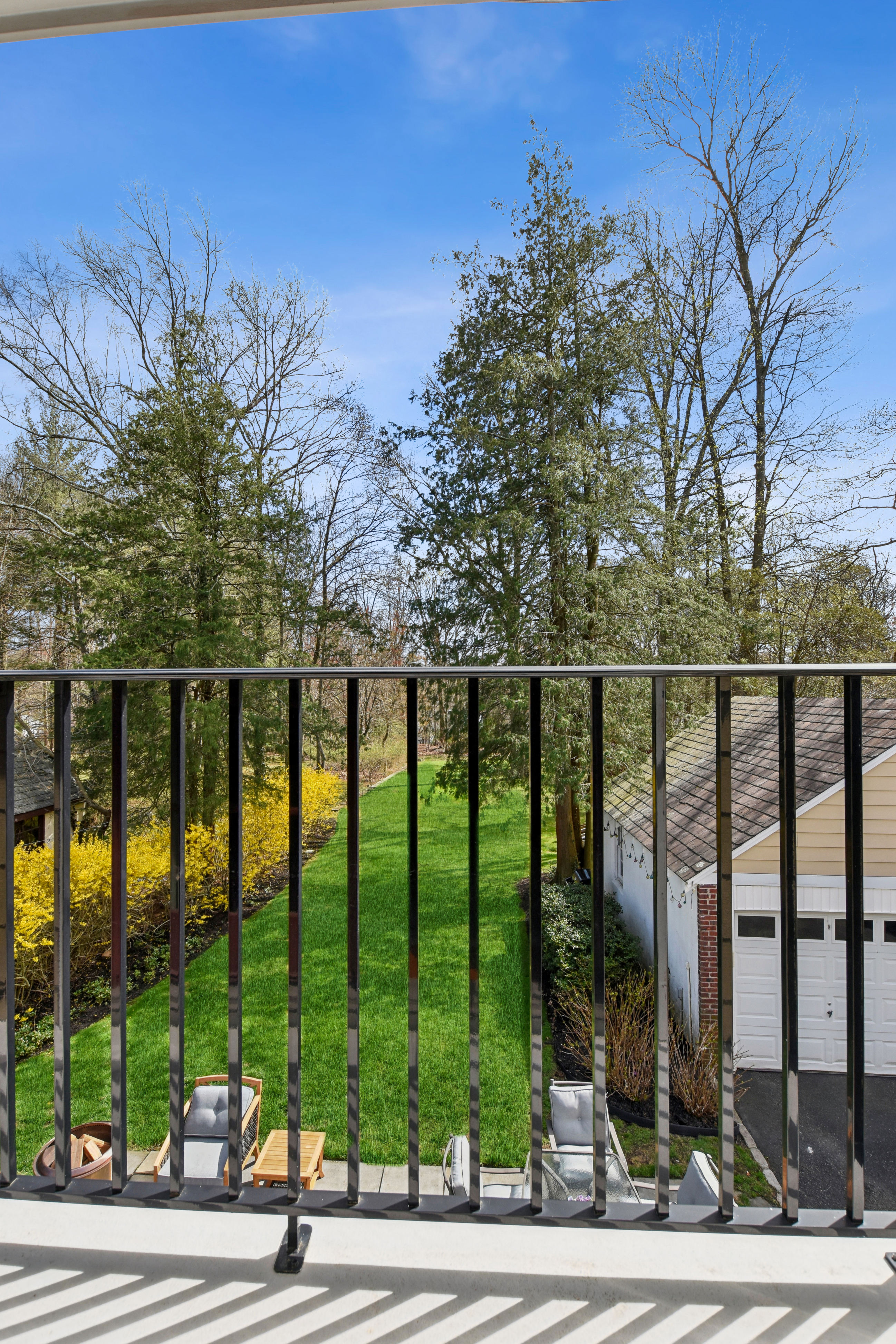 242 Kent Place Boulevard 