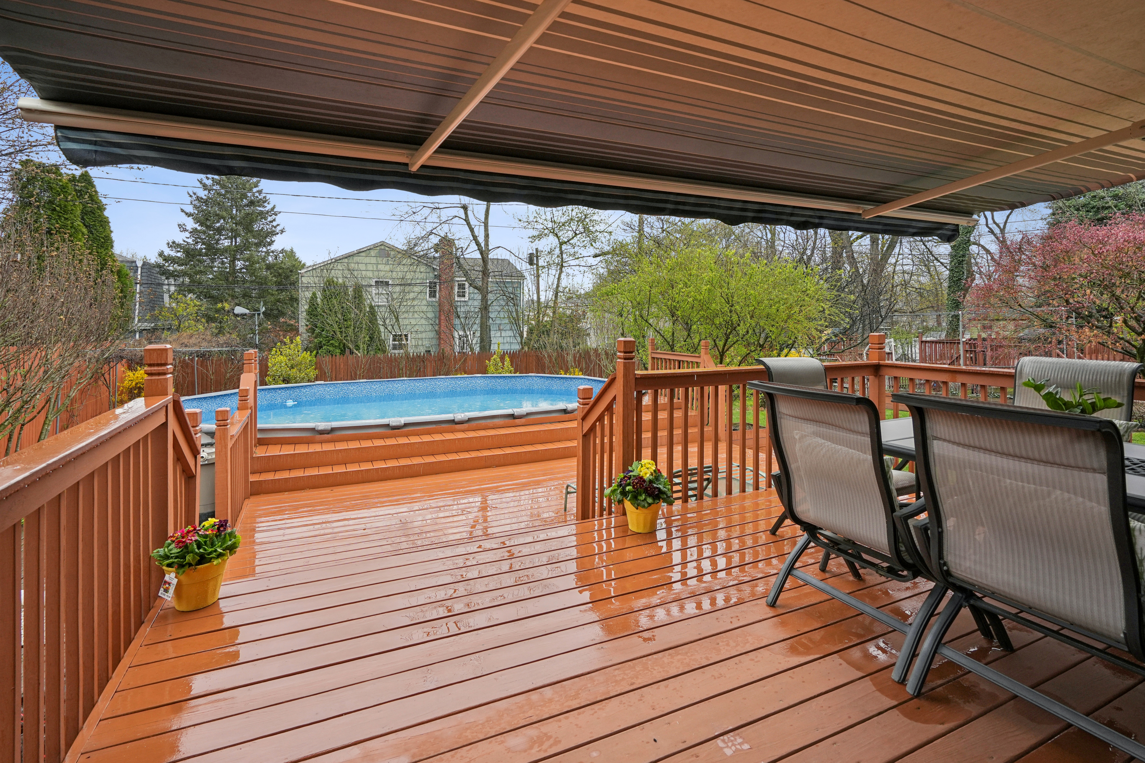 21 Hillside Avenue 