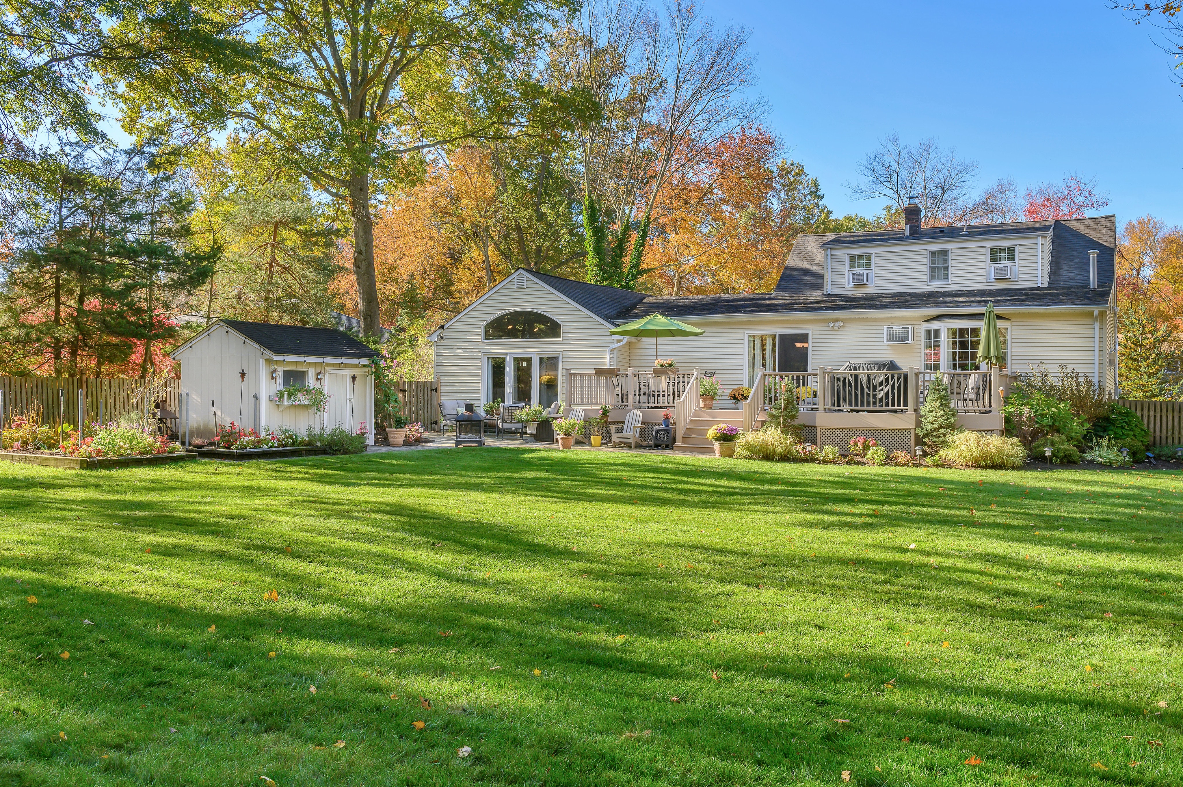 70 Maple Avenue 