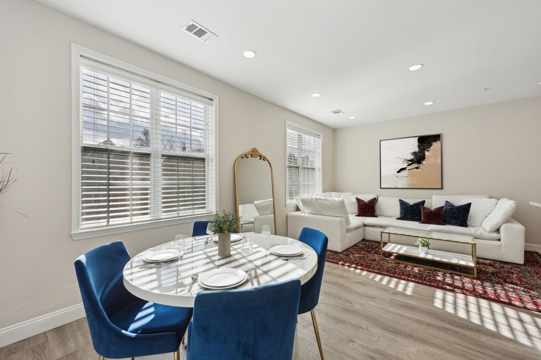 410 Howe Ave Unit# 8