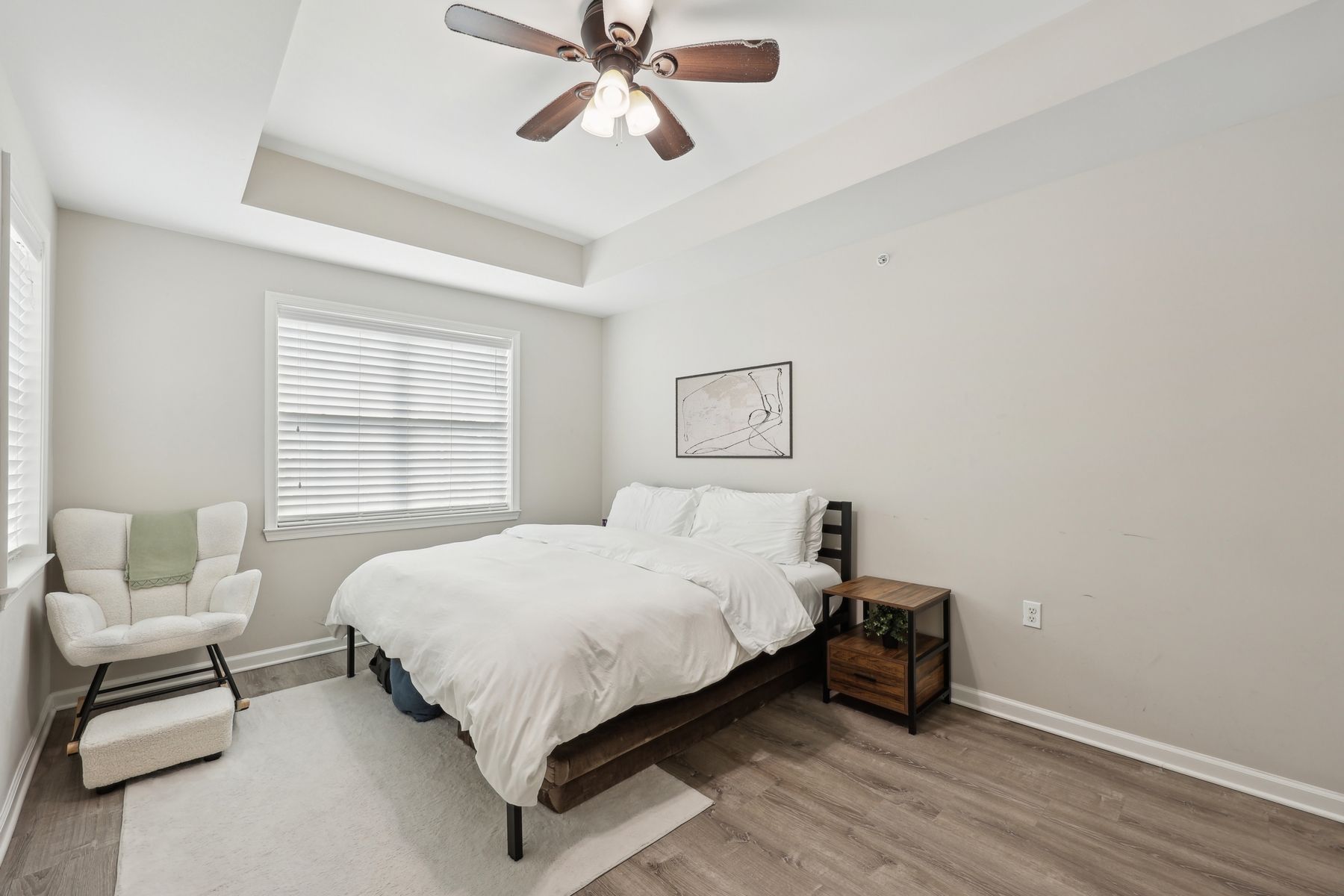 410 Howe Ave Unit# 8