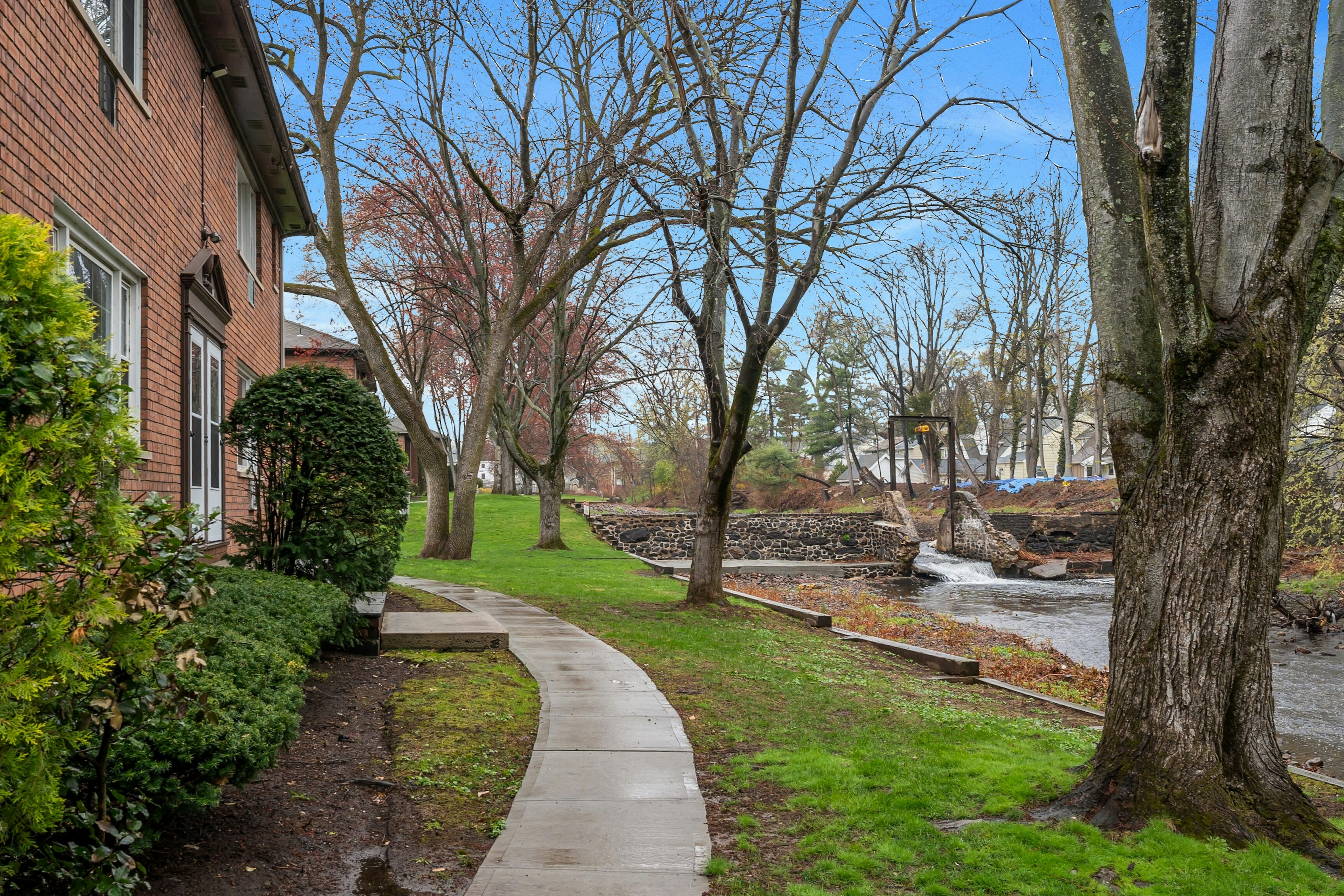 70 A Lakeside Drive 