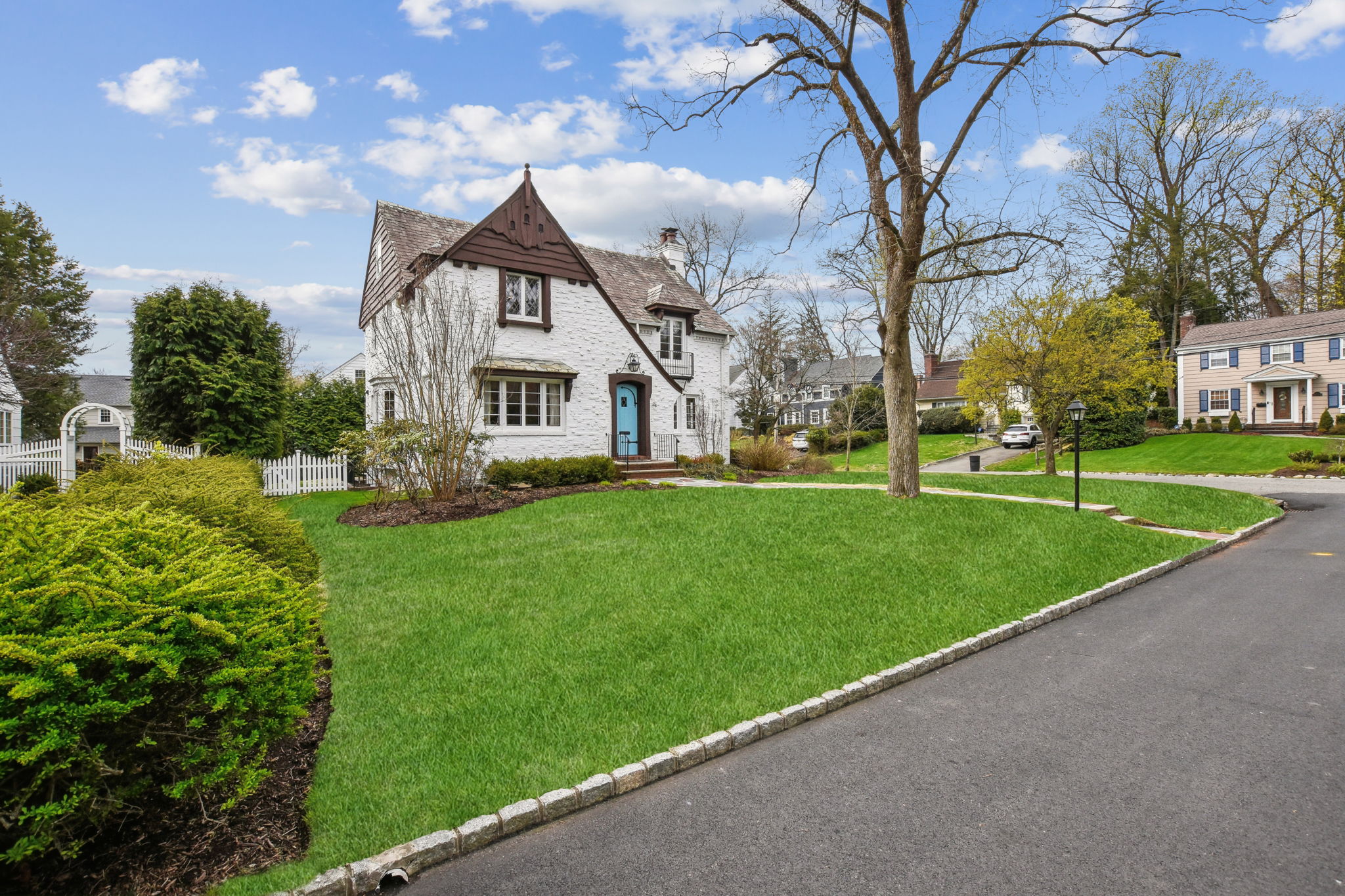 28 Pine Terrace West 