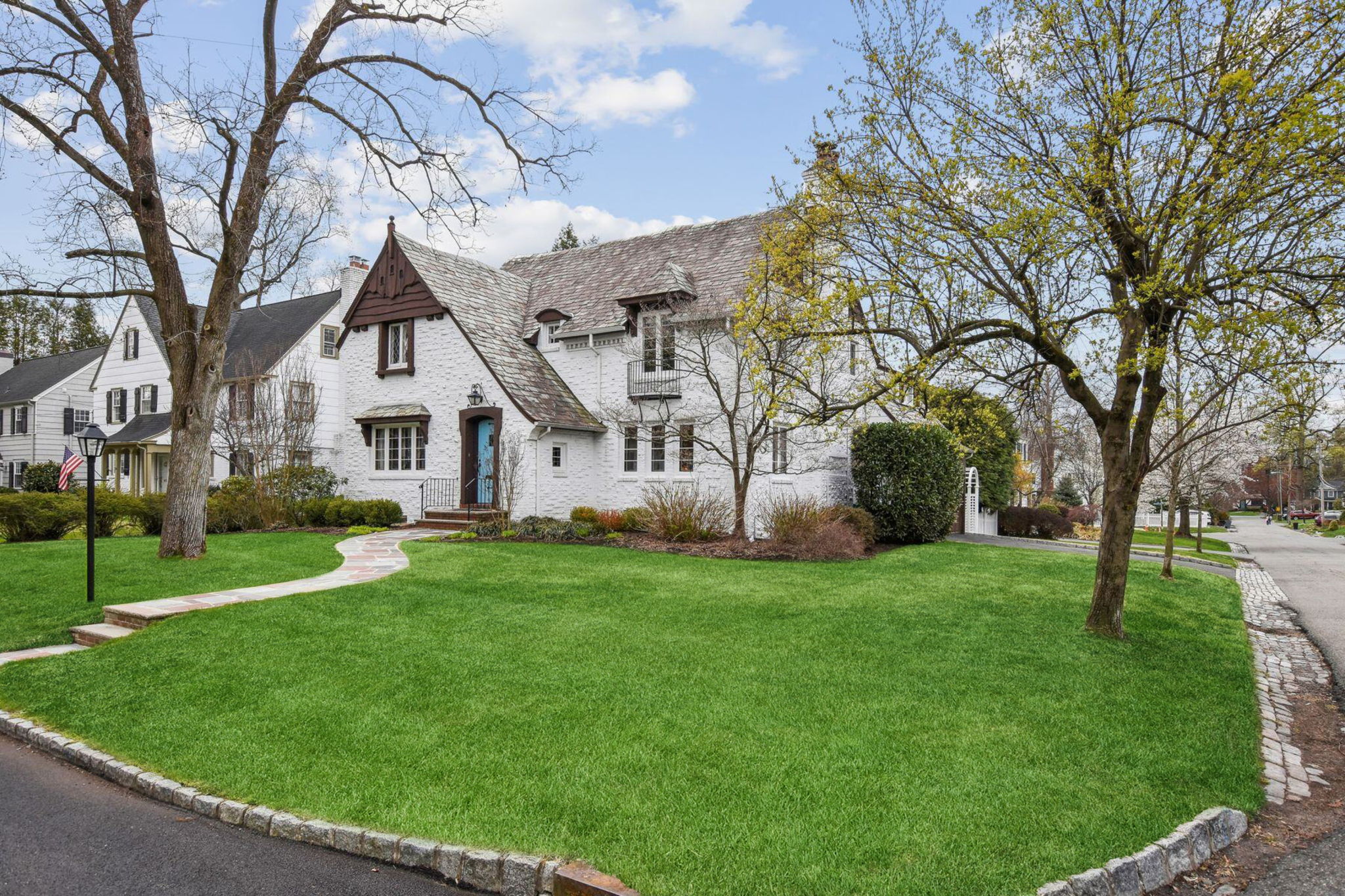 28 Pine Terrace West 