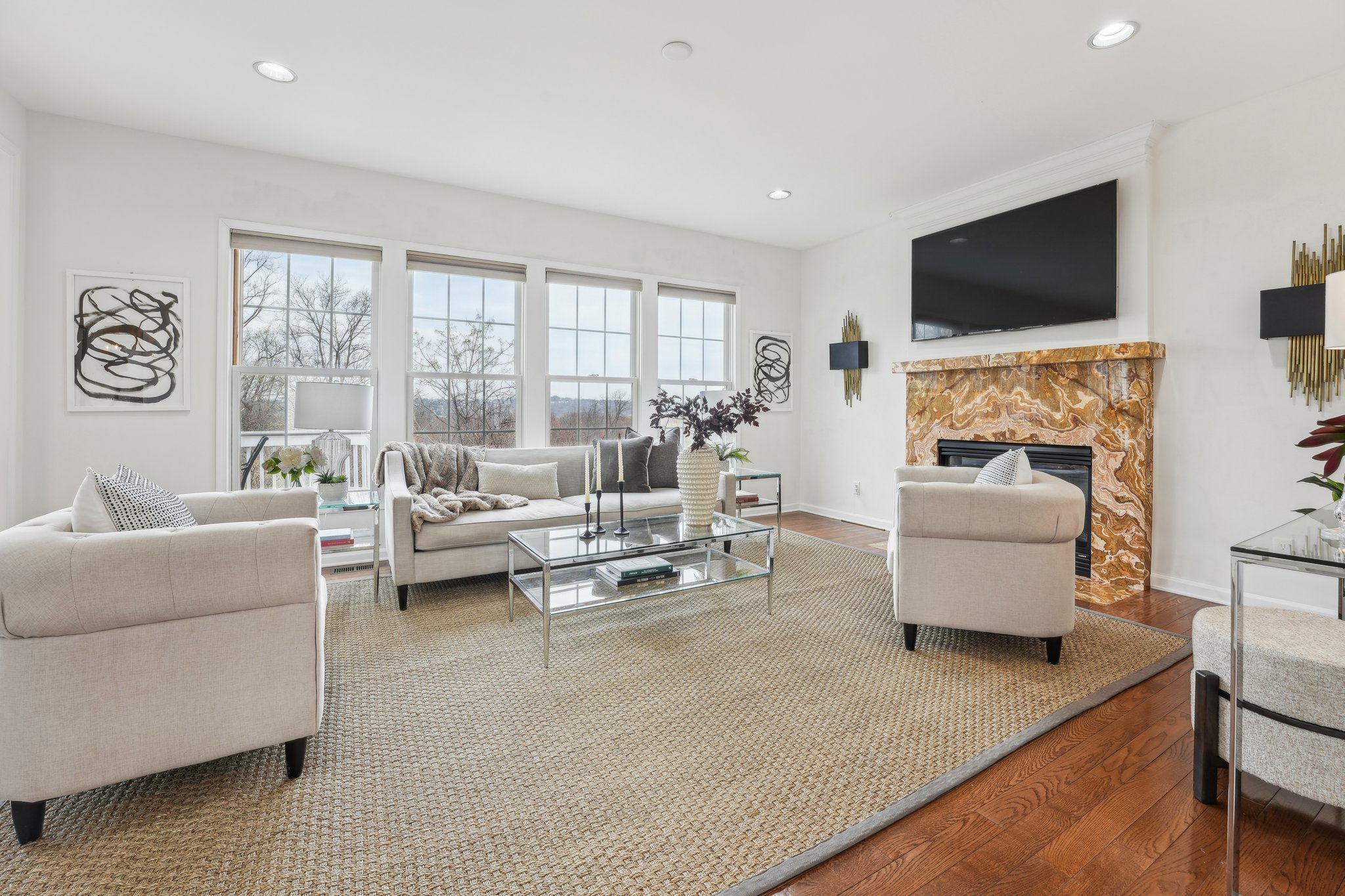81 Hickory Hill Boulevard 