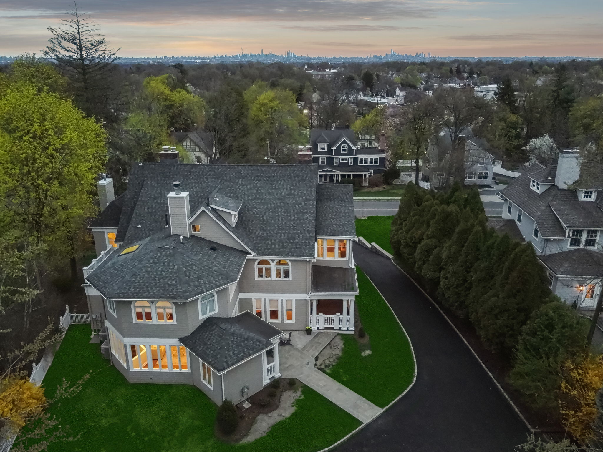 372 Upper Mountain Avenue 