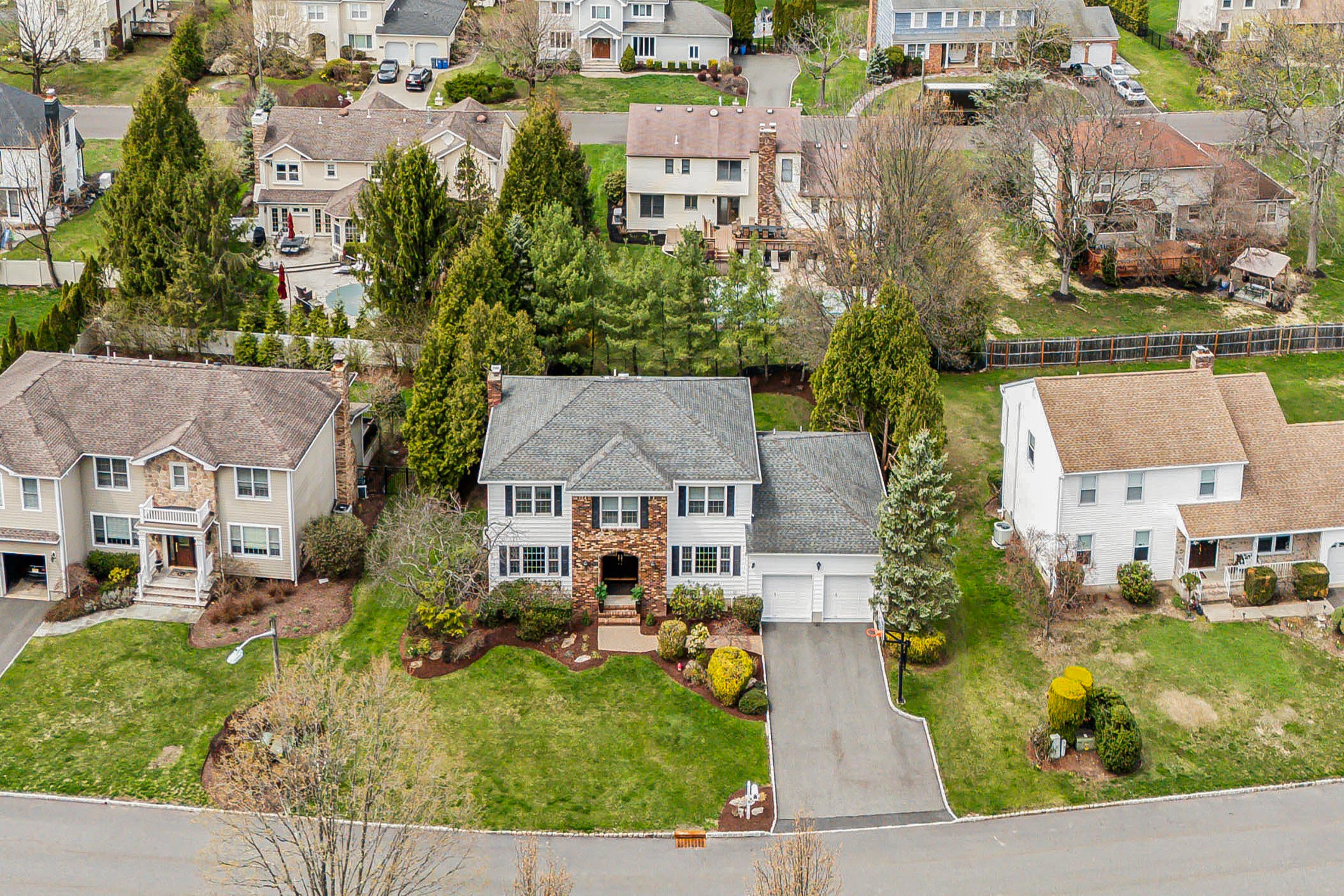 20 Windridge Drive 