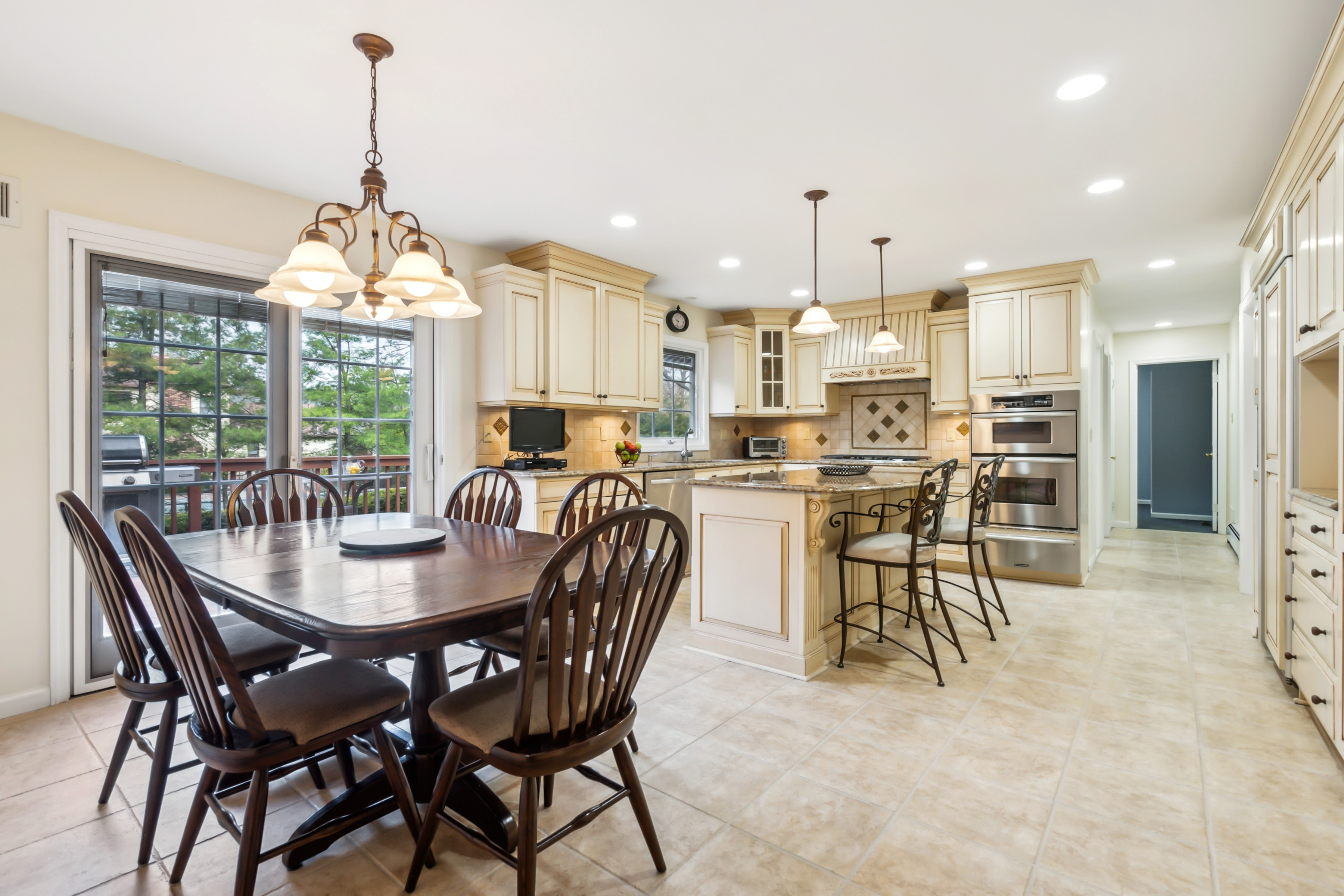20 Windridge Drive 