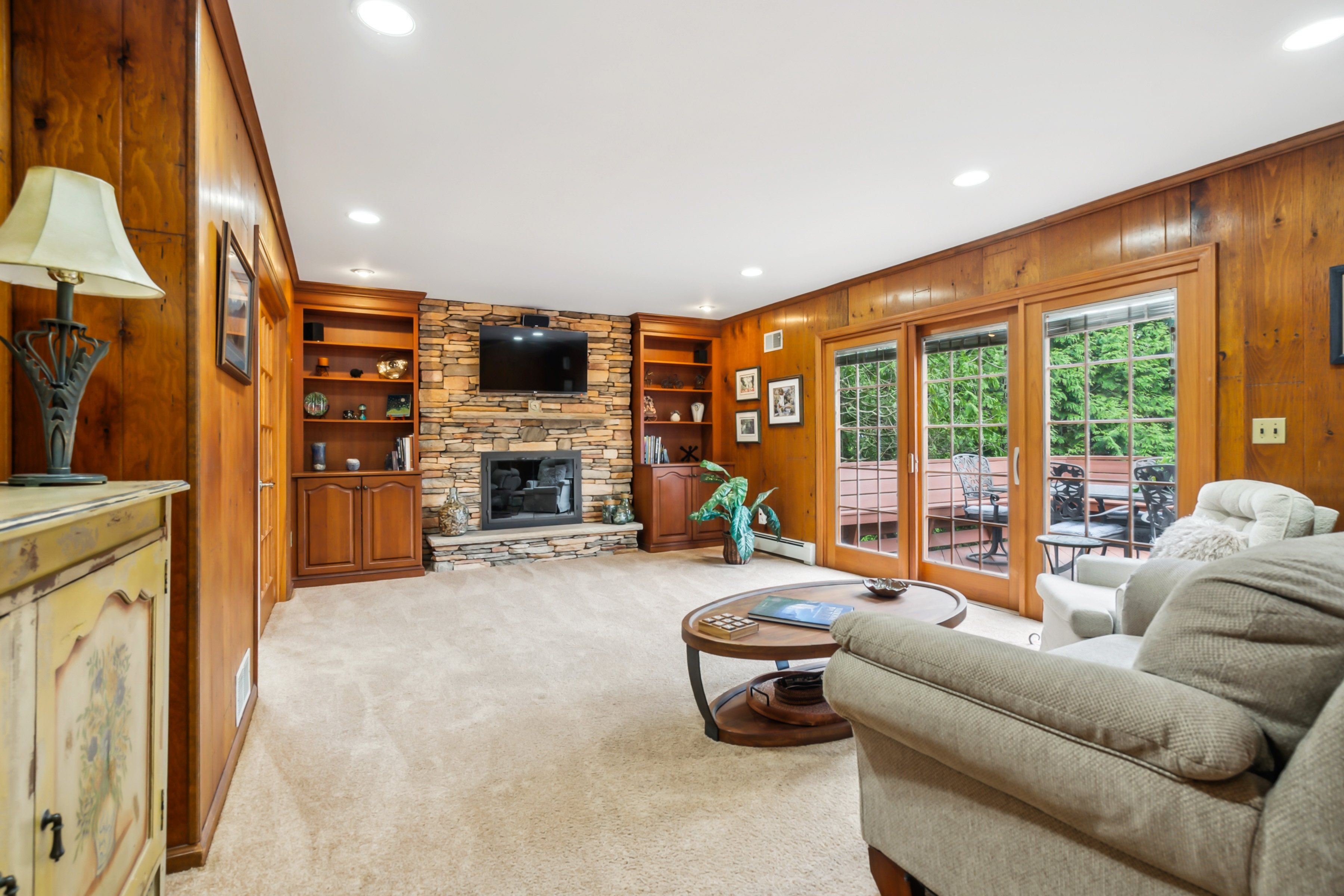 20 Windridge Drive 