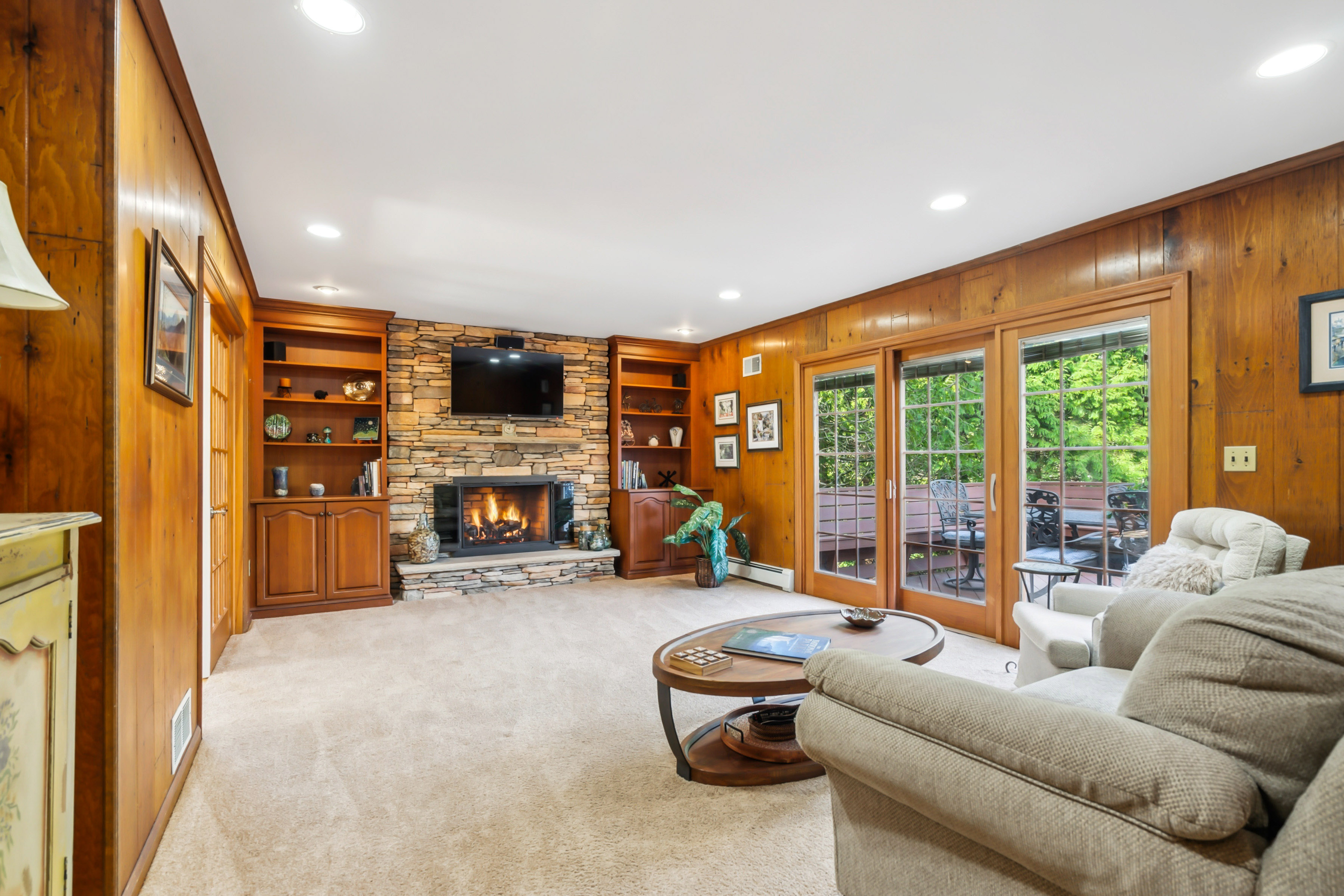 20 Windridge Drive 