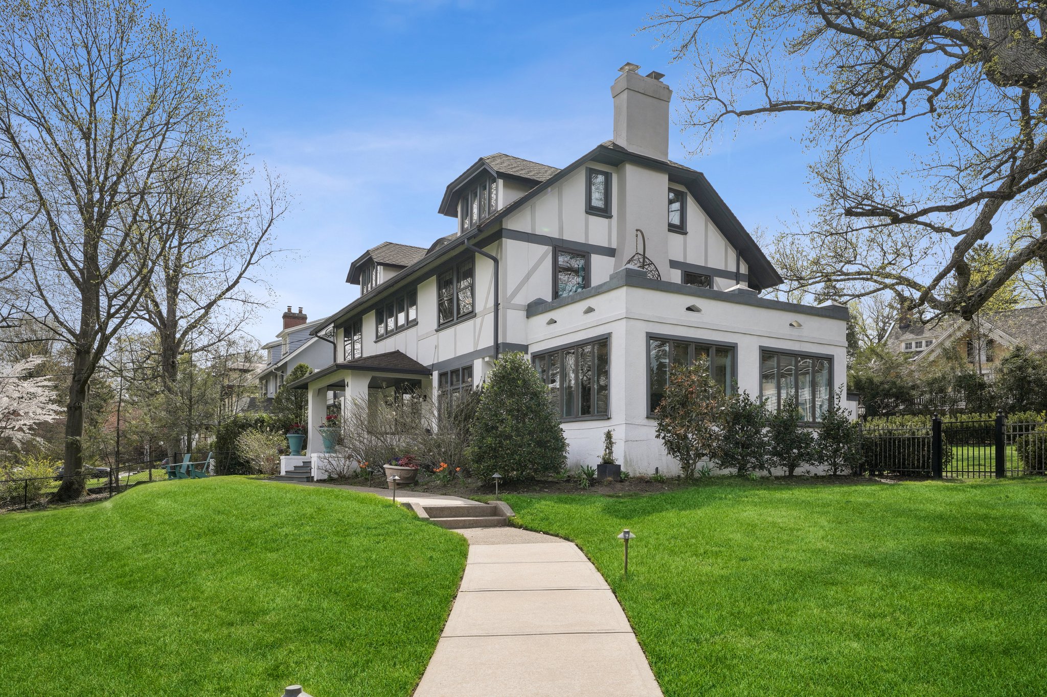 4 Harrison Avenue 