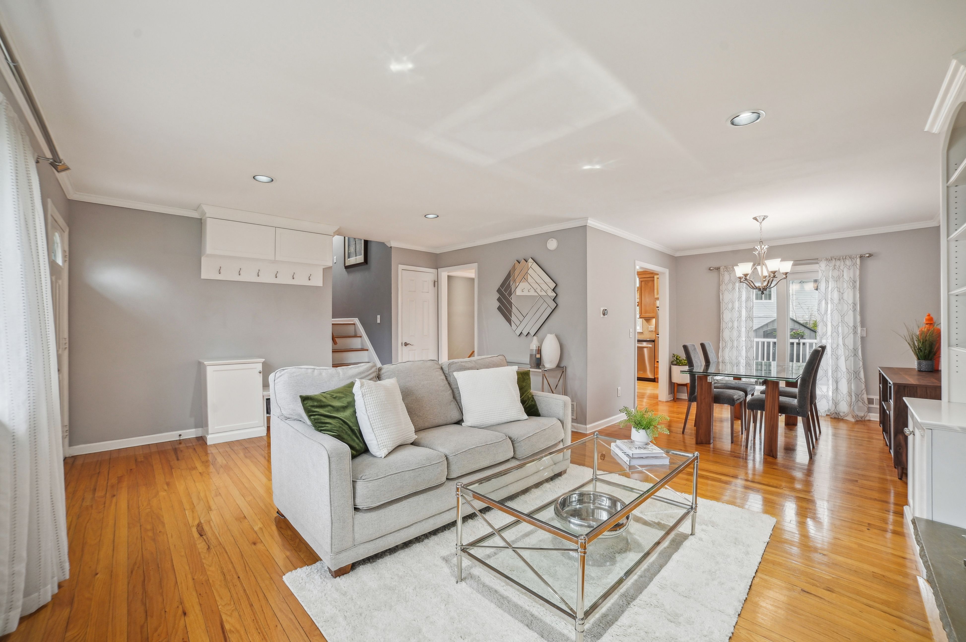 41 2nd Street 