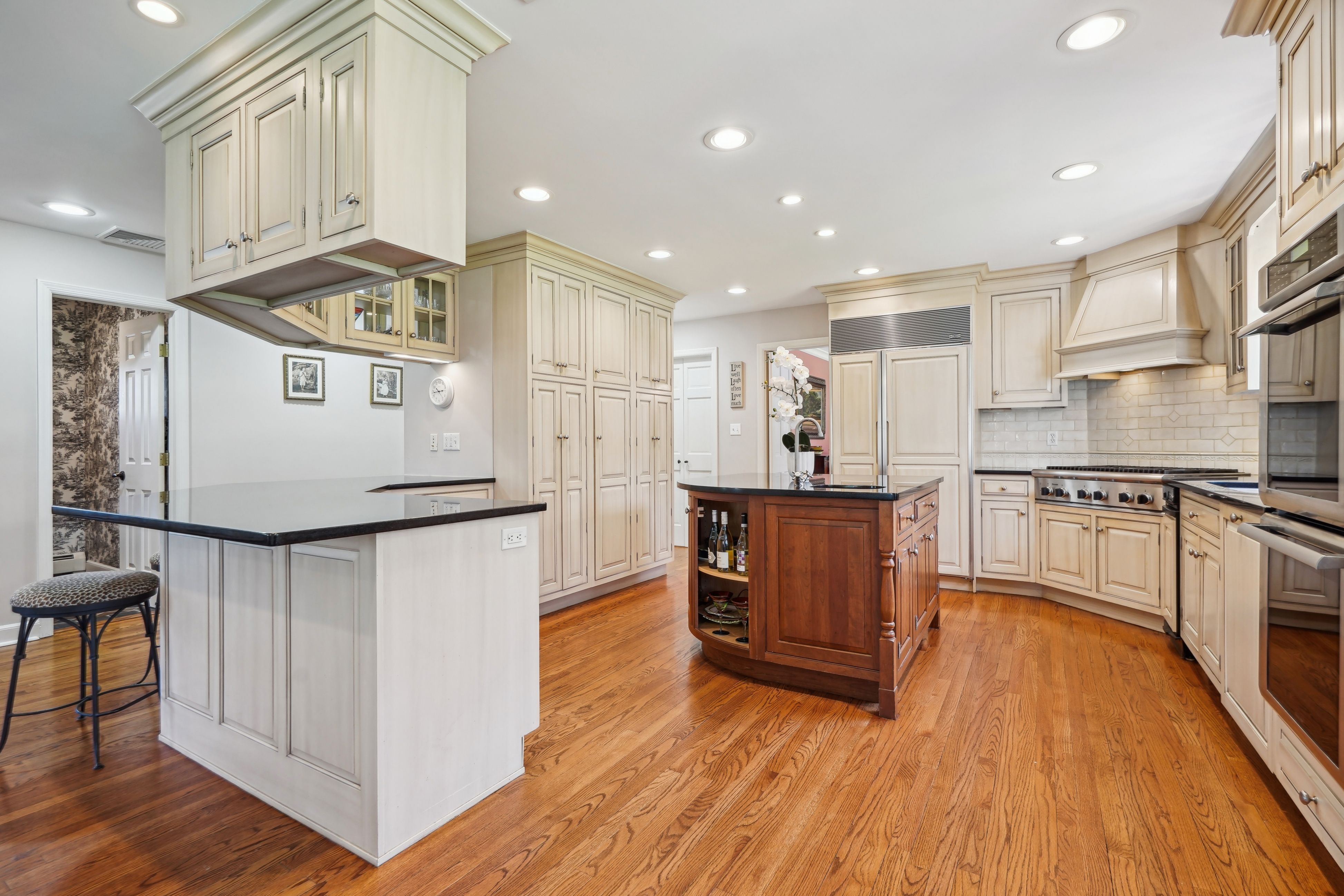 231 Oak Ridge Avenue 