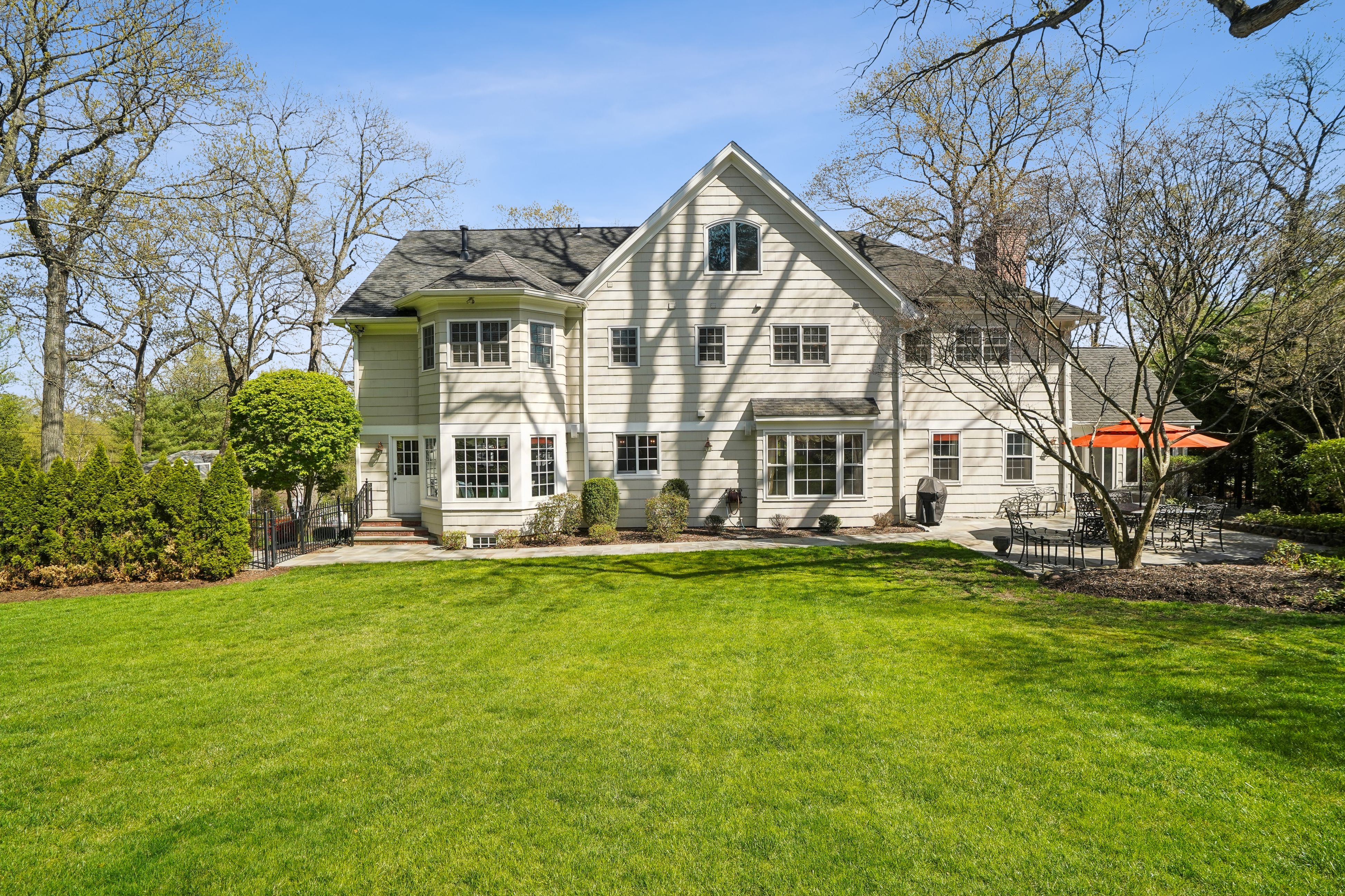 231 Oak Ridge Avenue 