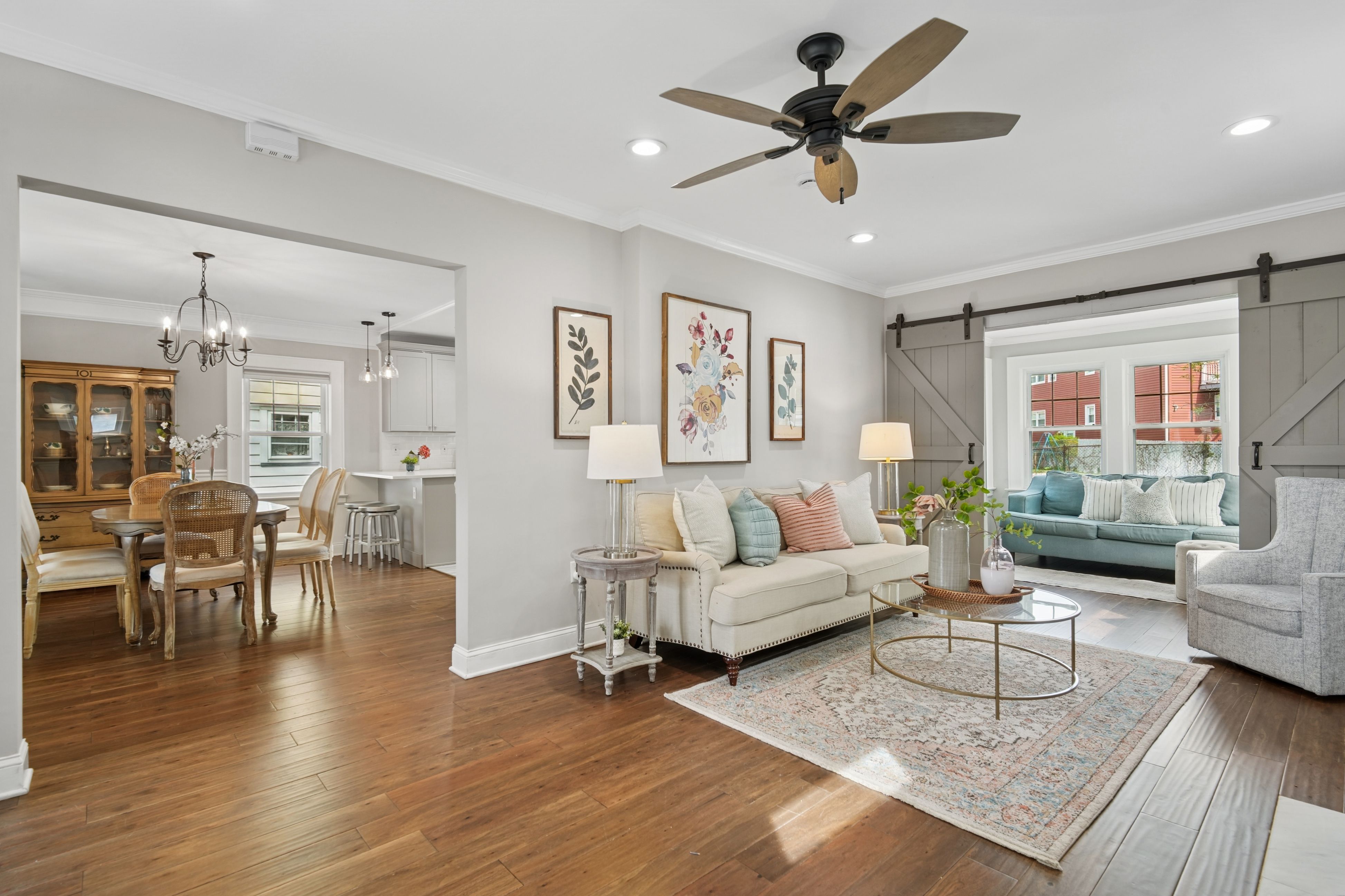 6 Lobell Court 