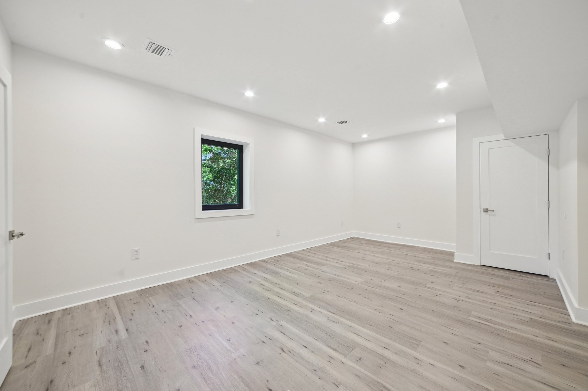40 Bear Brook Lane 
