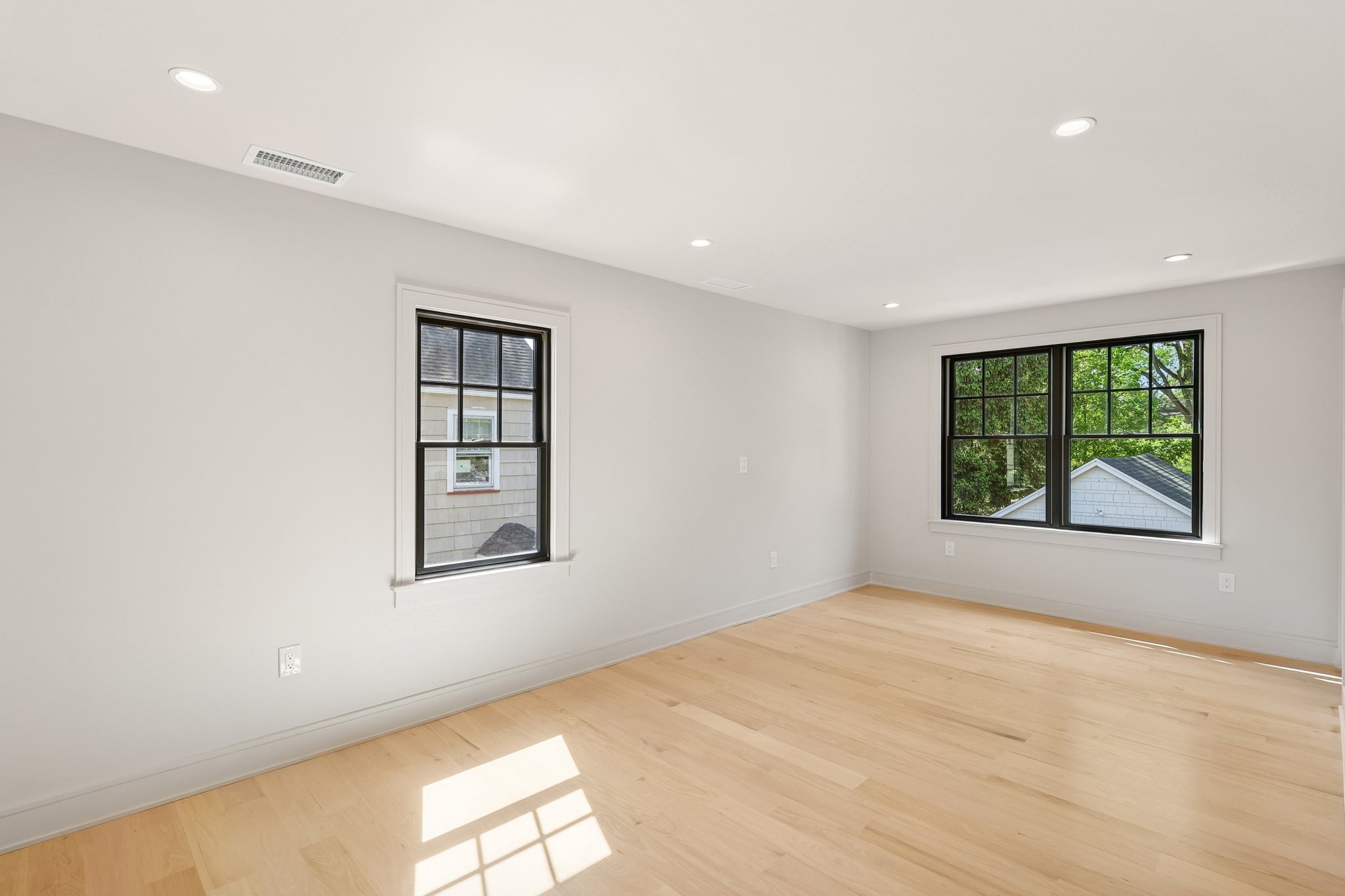 68 Hawthorne Avenue 