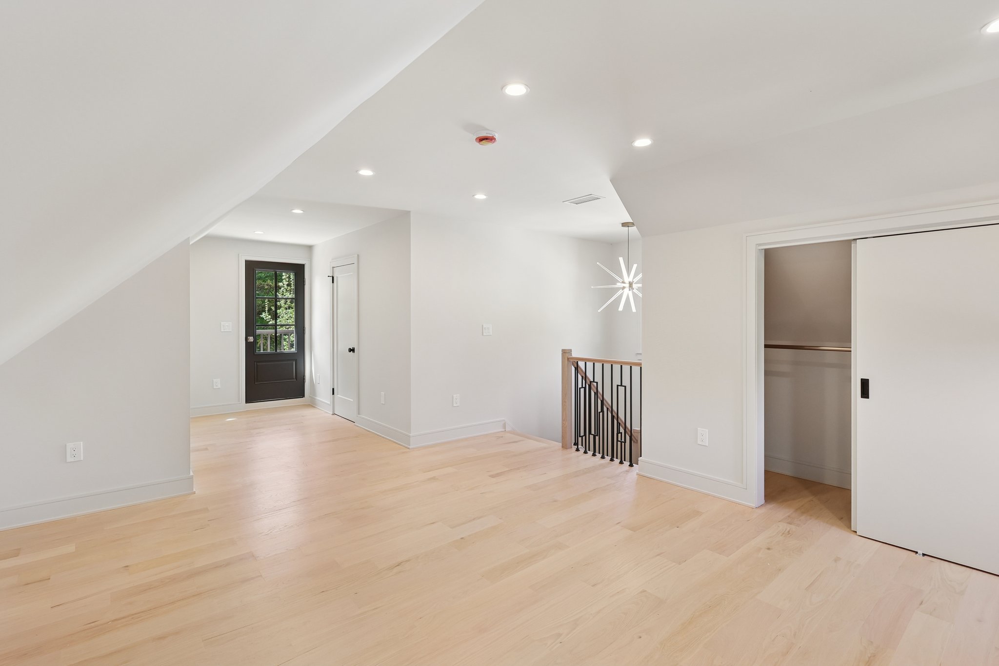 68 Hawthorne Avenue 