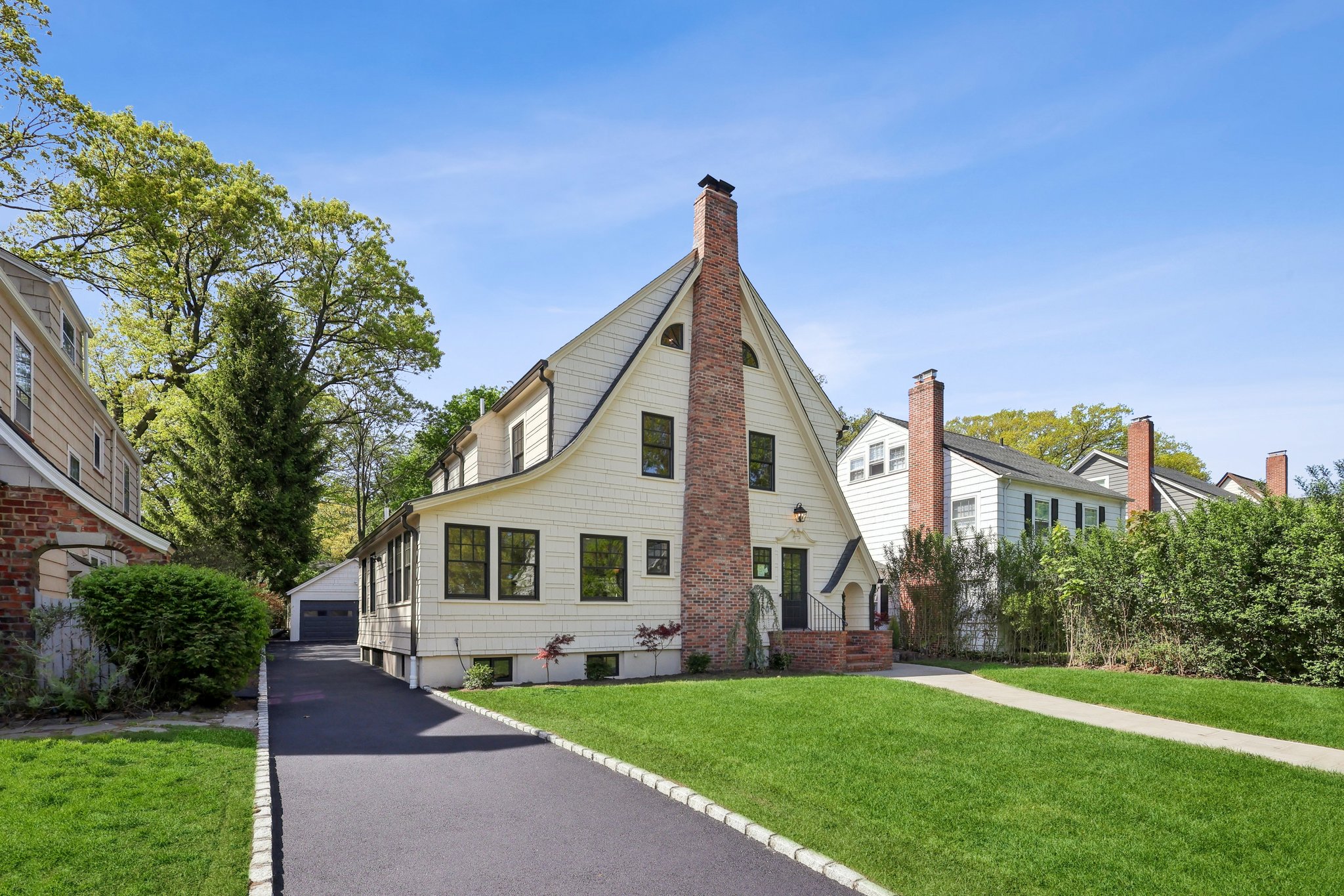 68 Hawthorne Avenue 