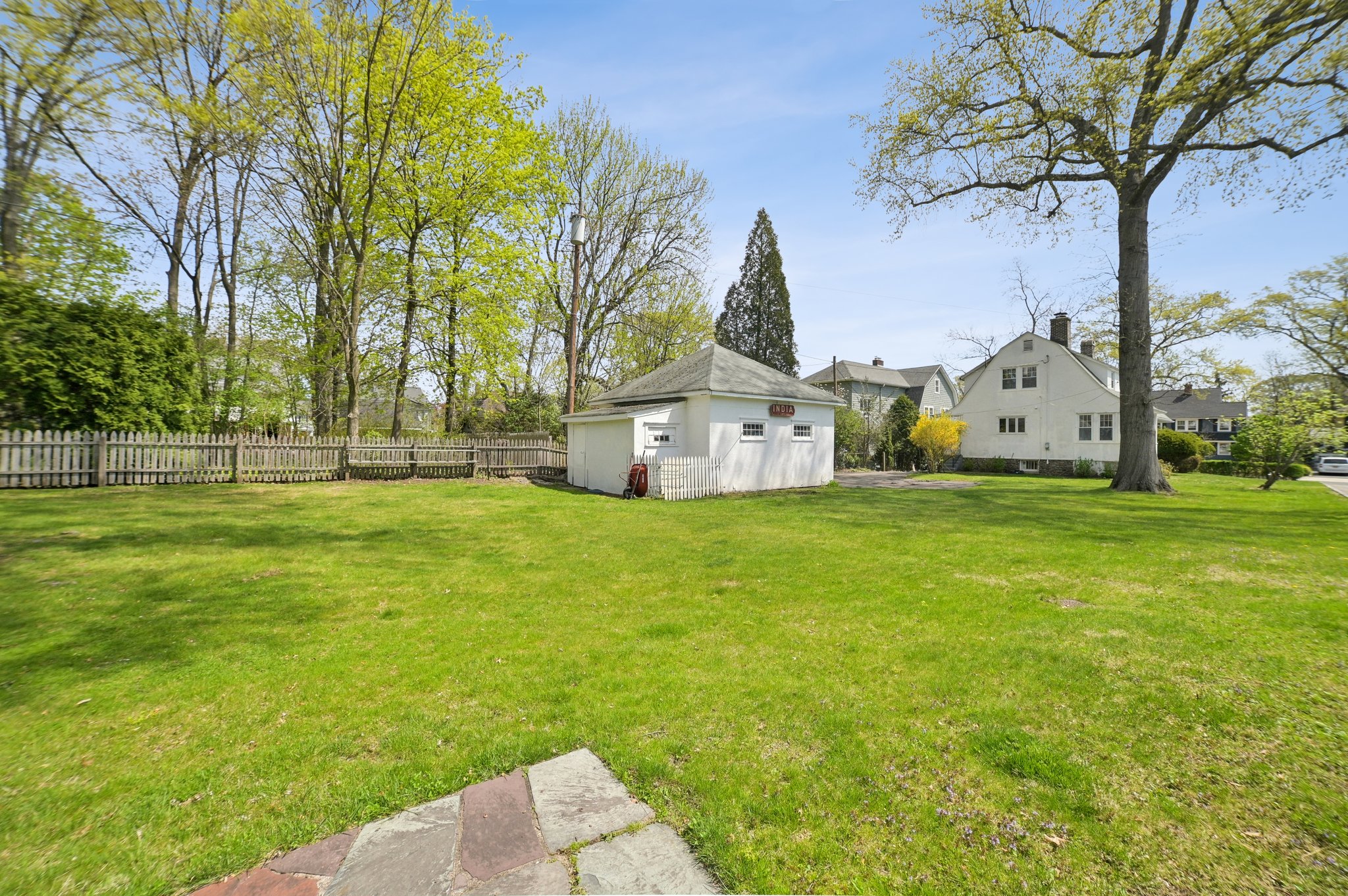 210 Montclair Avenue 