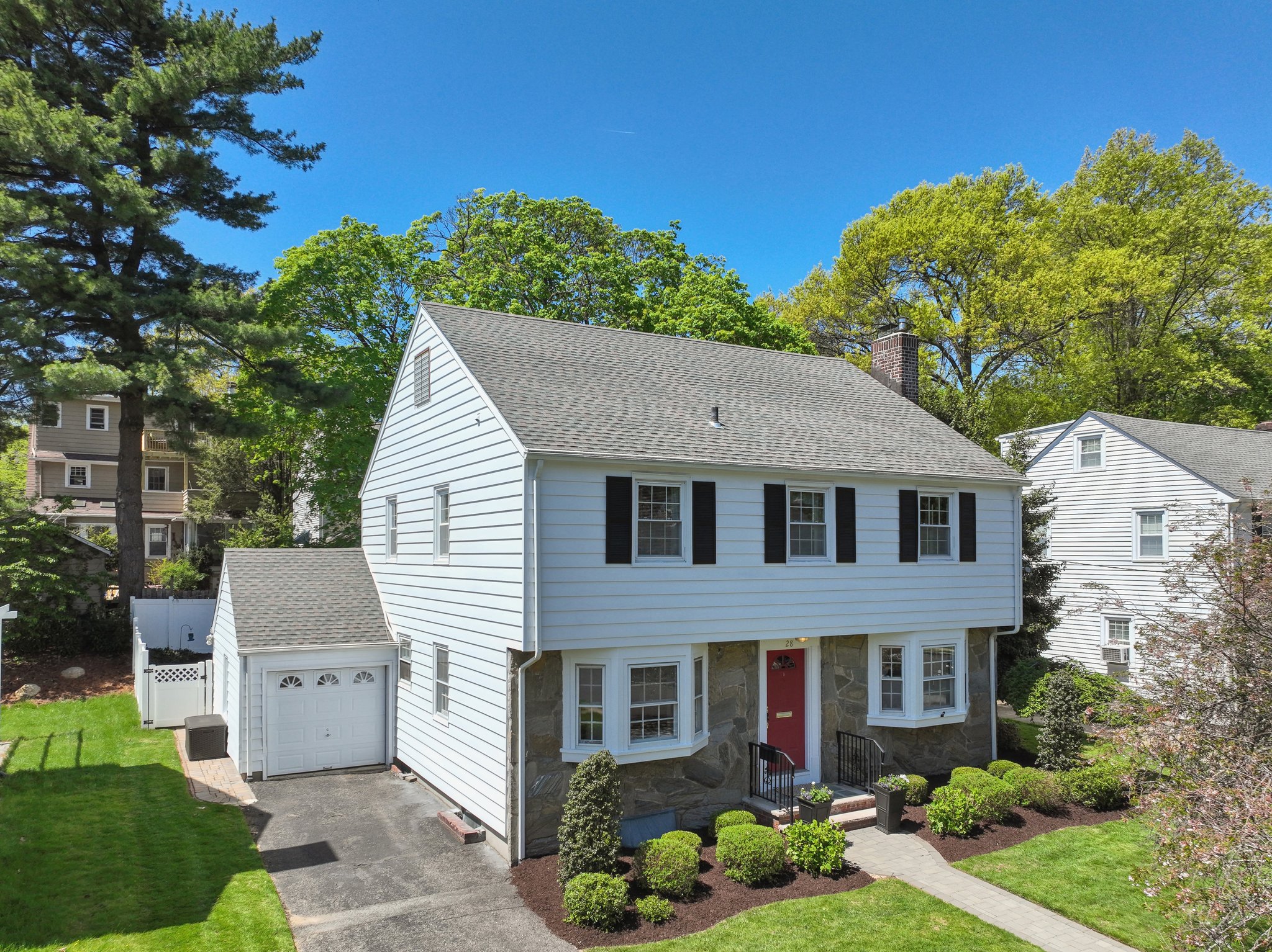 28 Emerson Terrace 
