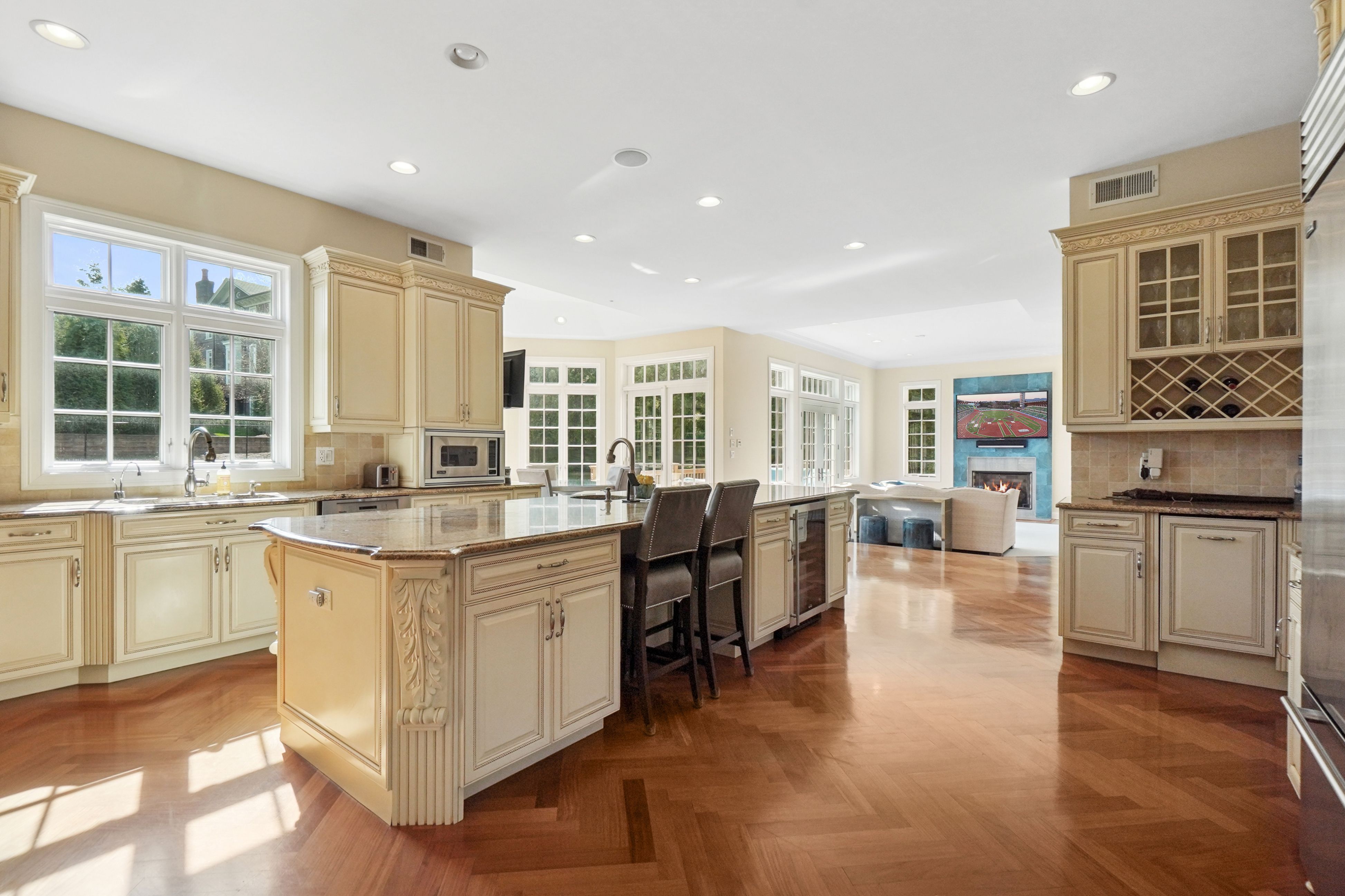 38 Lafayette Drive 
