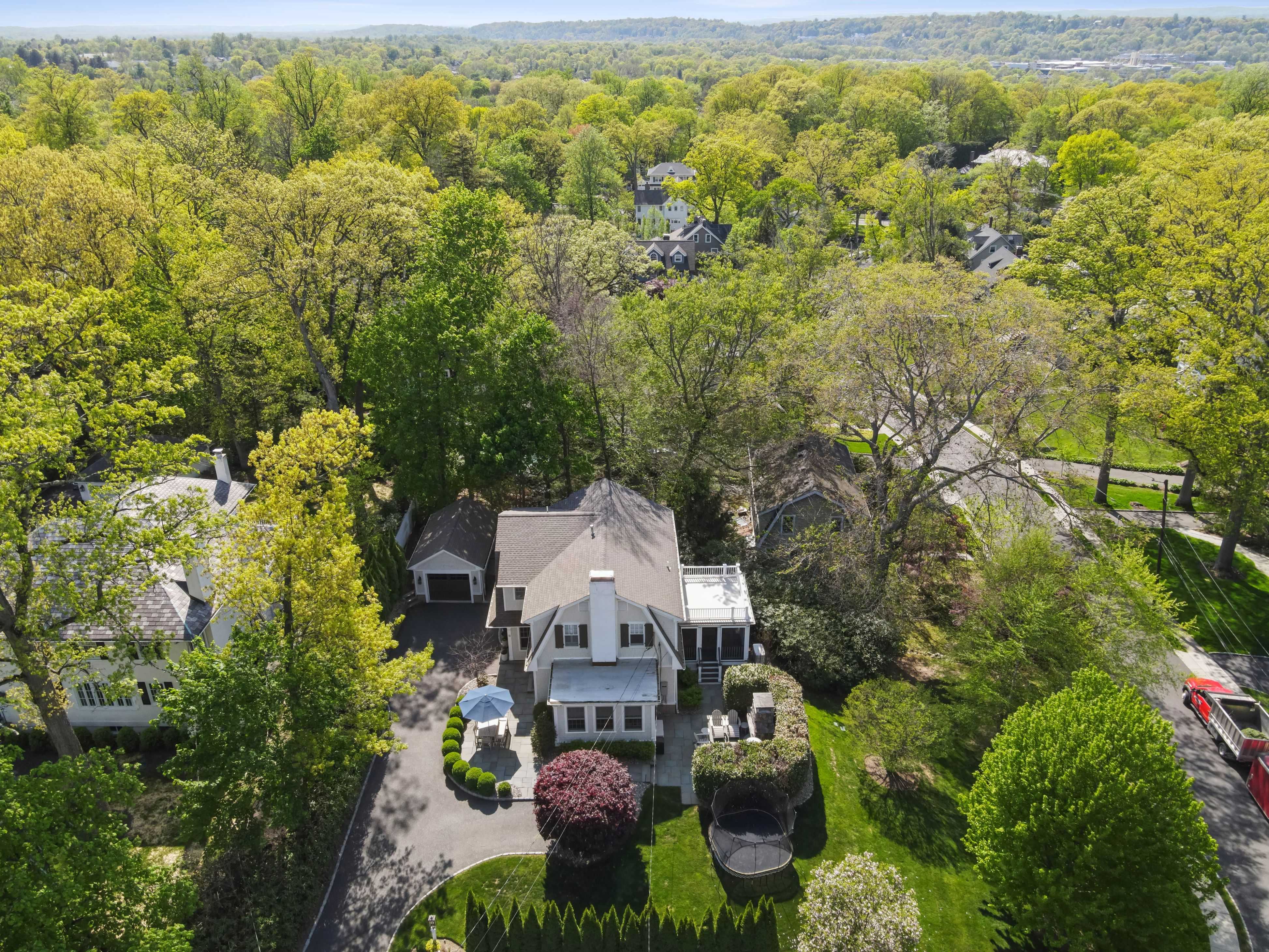 15 Hawthorne Place 