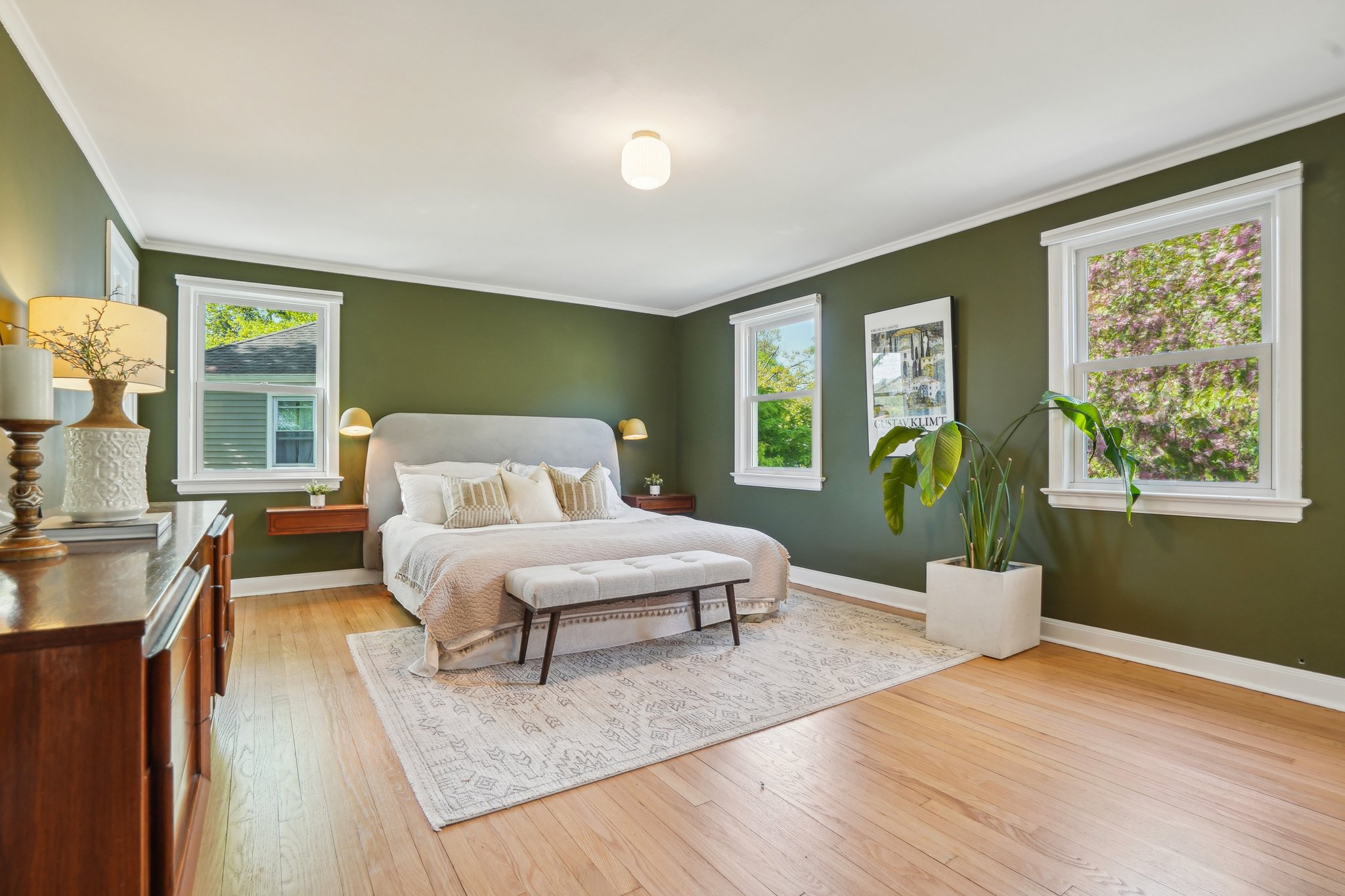25 Silver Spring Road 