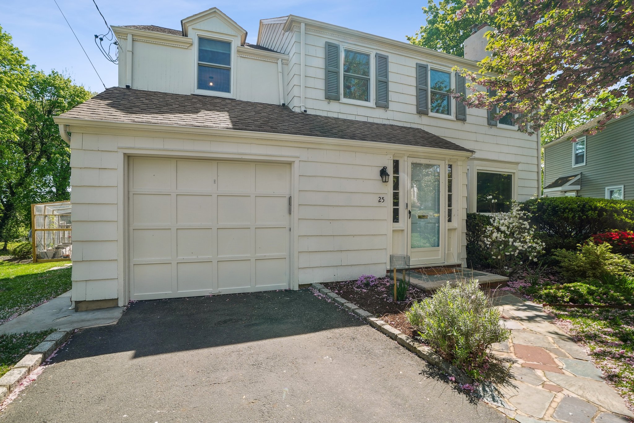 25 Silver Spring Road 