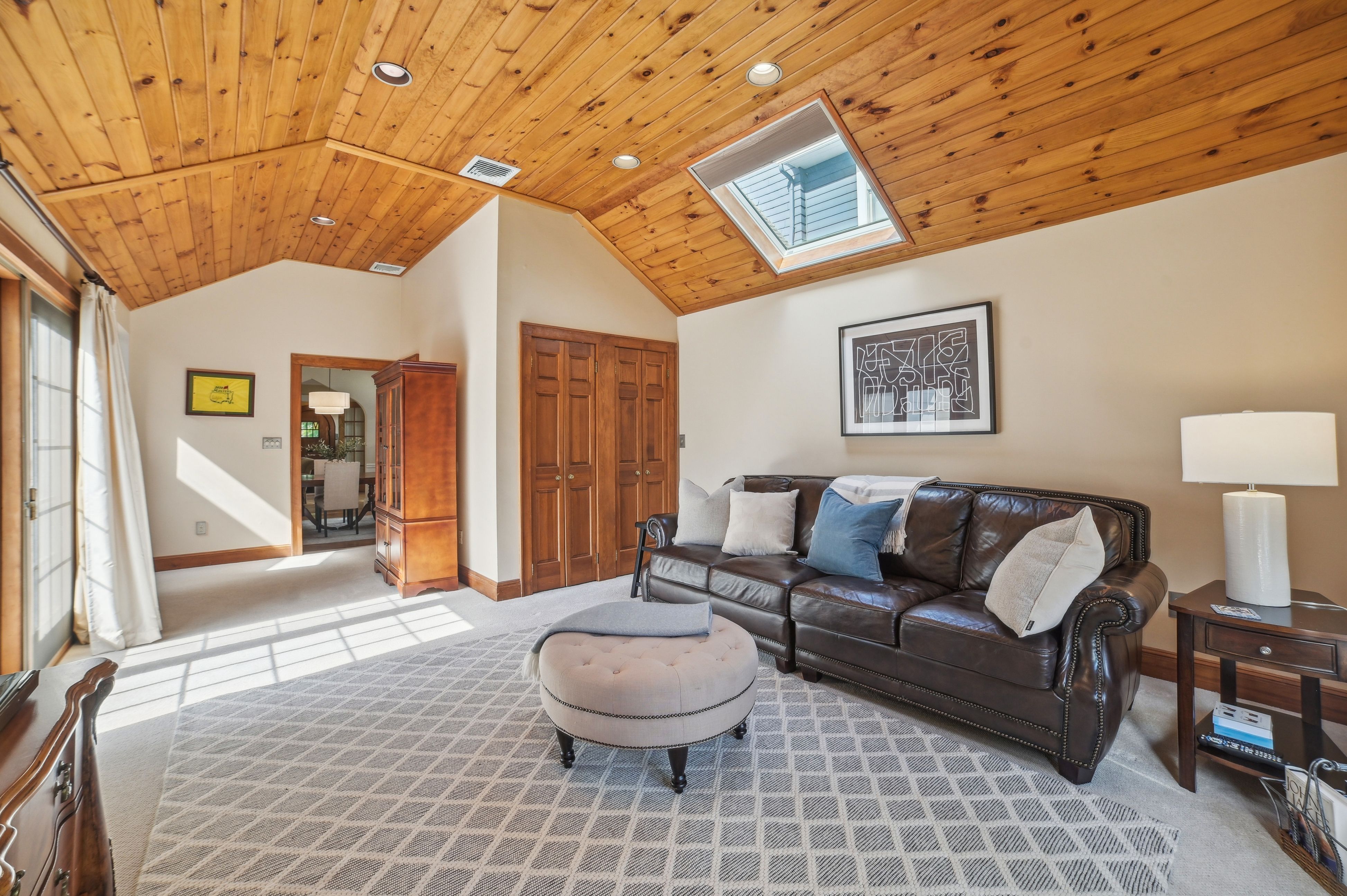 86 Hillside Avenue 