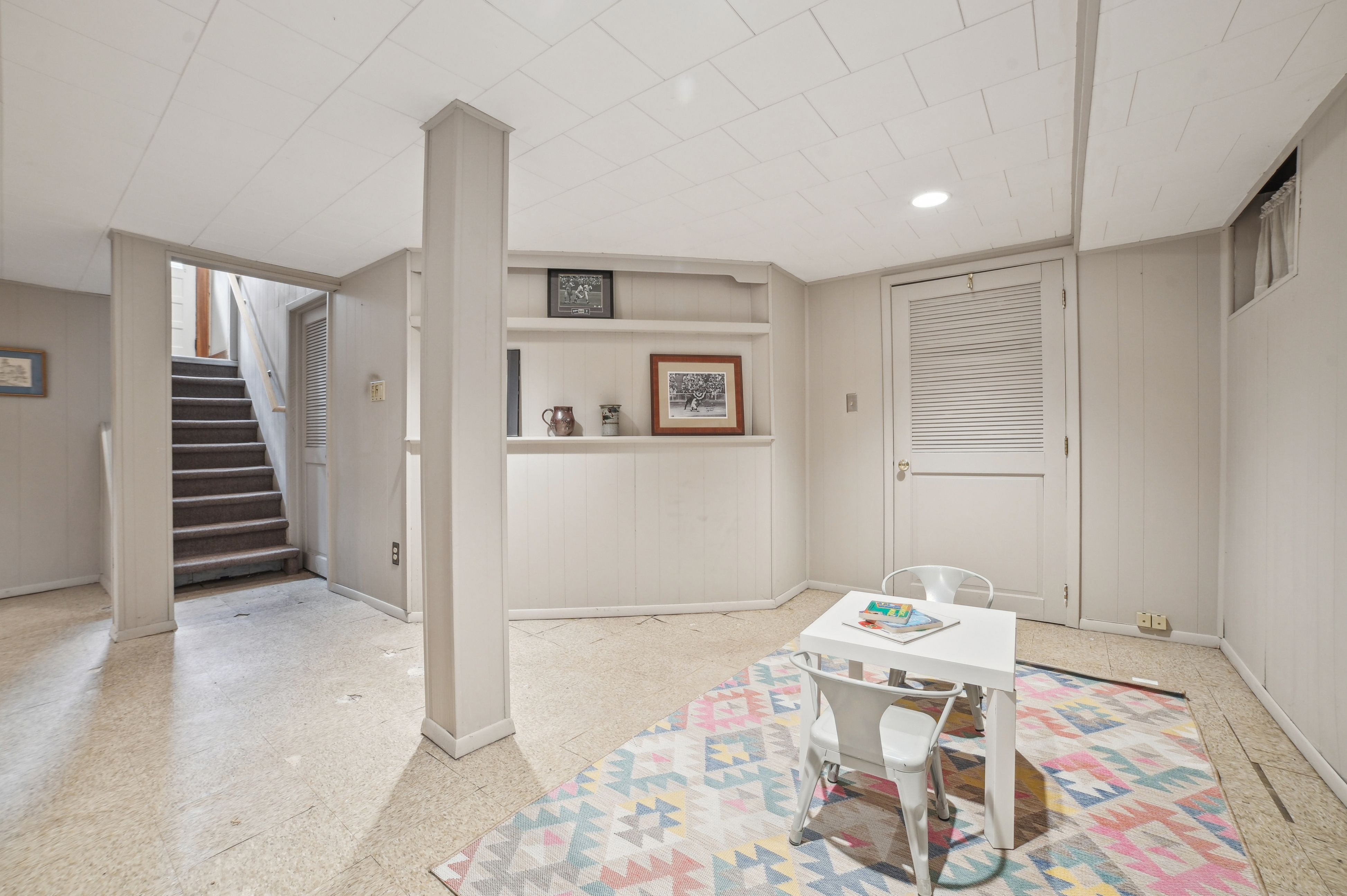 86 Hillside Avenue 