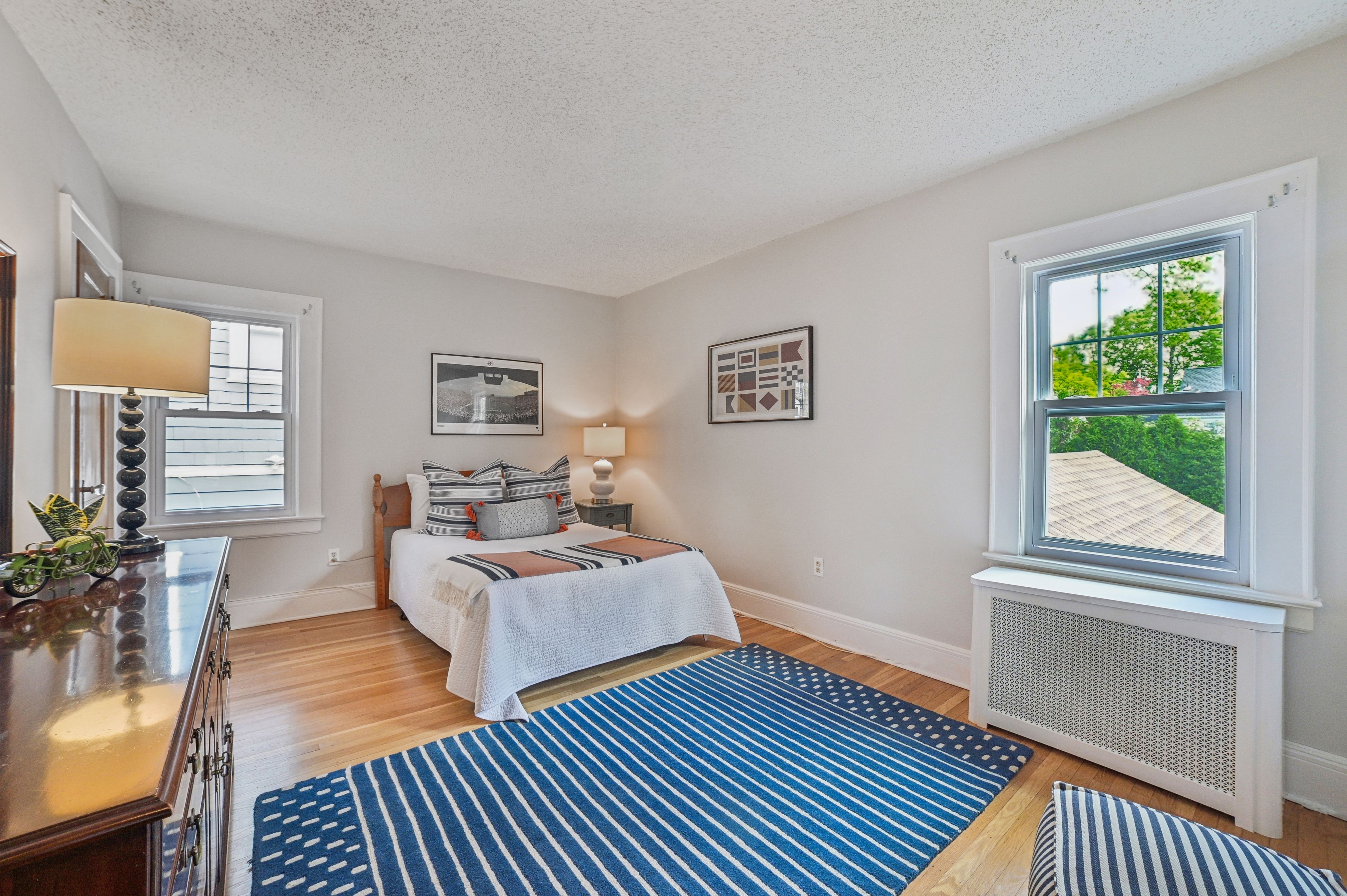86 Hillside Avenue 