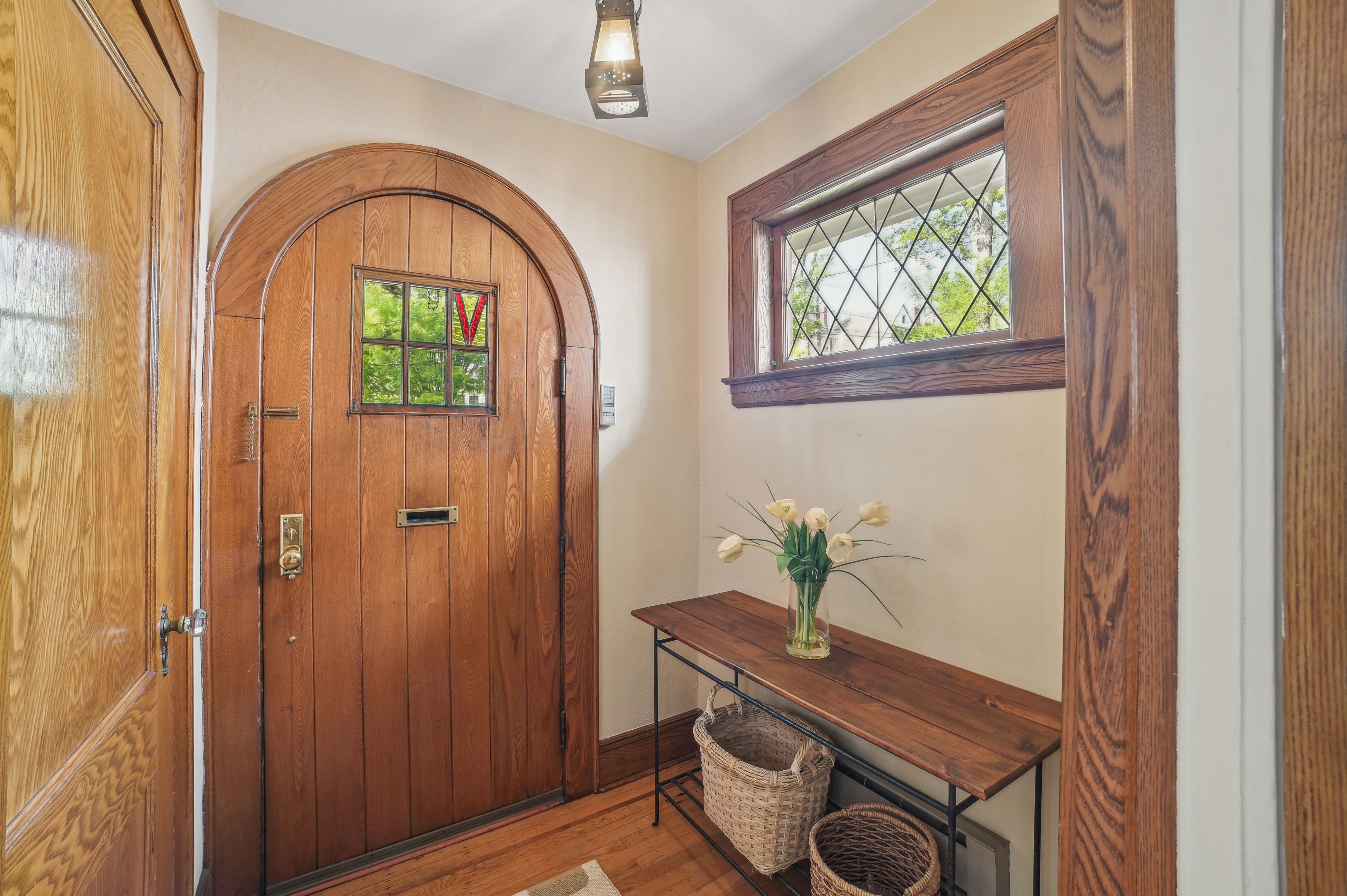 86 Hillside Avenue 