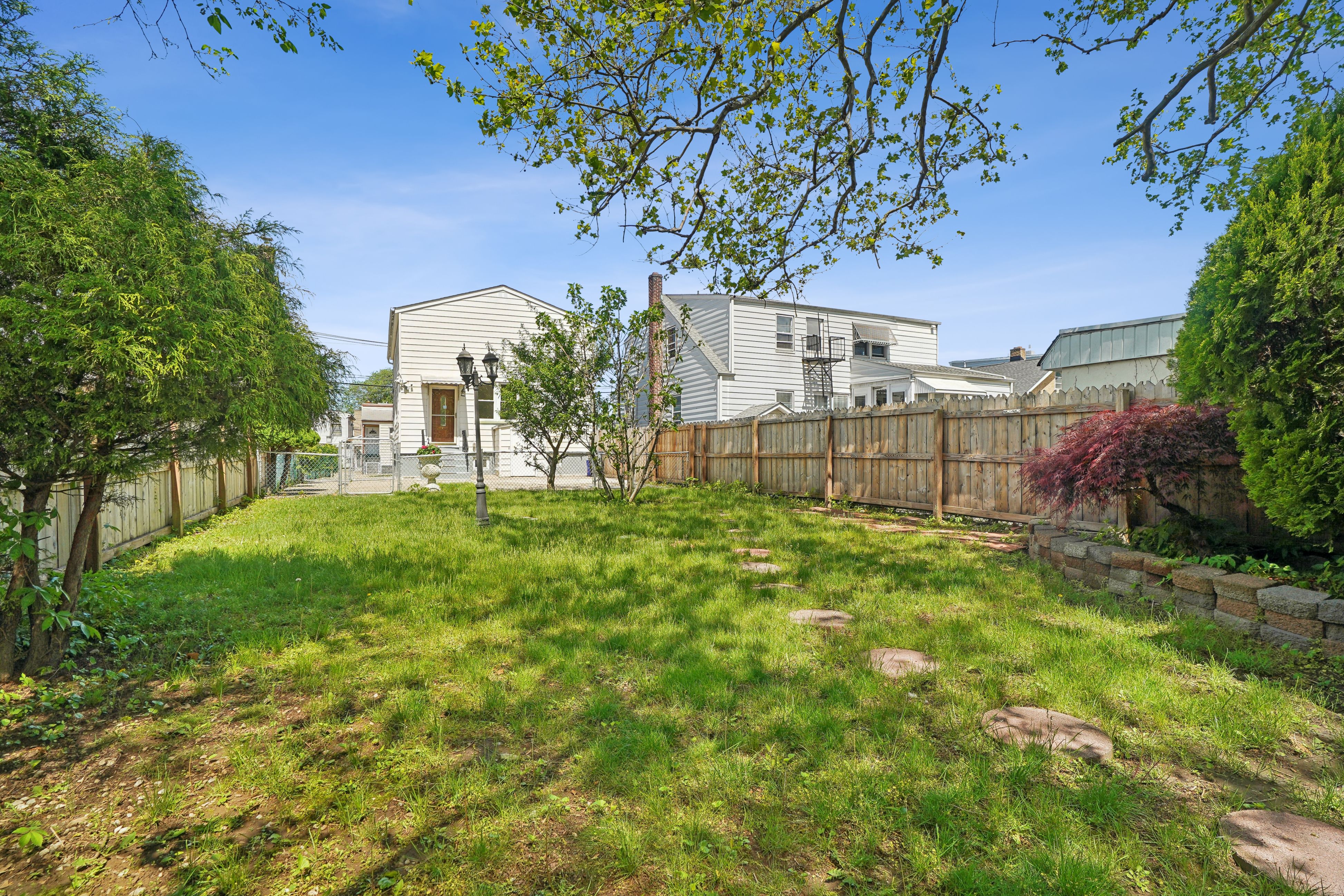 52 Eugene Place 